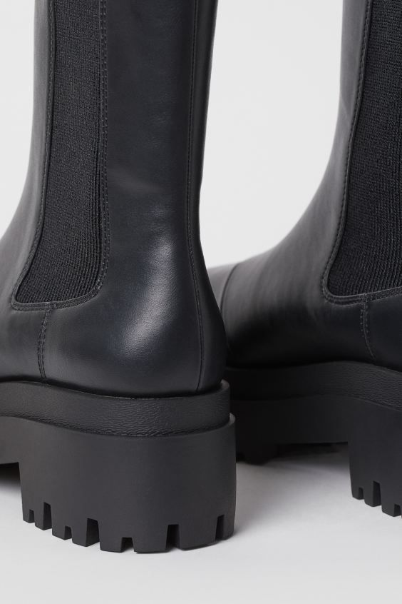 Platform Chelsea boots | H&M (UK, MY, IN, SG, PH, TW, HK)