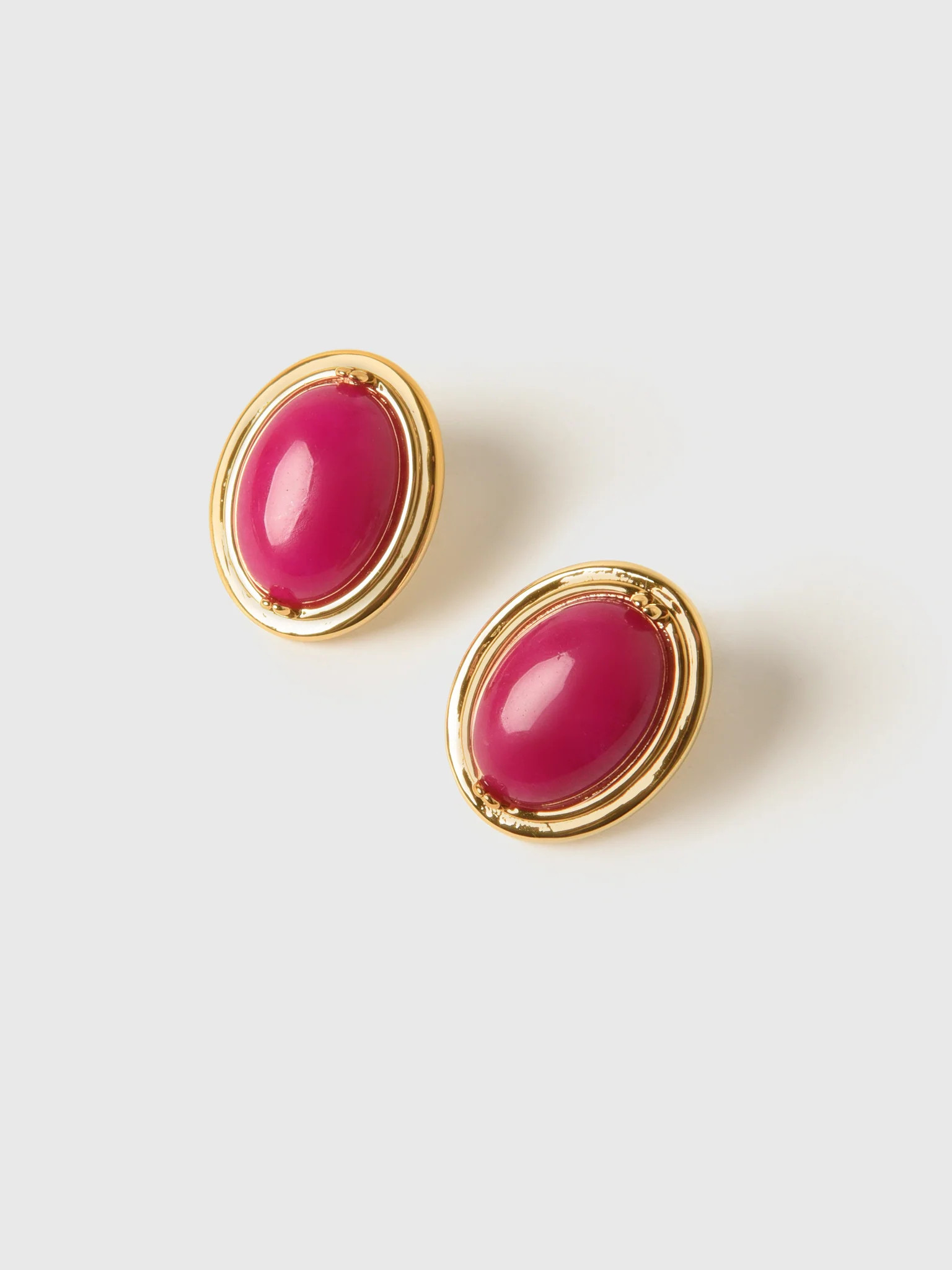 CRYSTAL HAZE
                      
                     Hamilton Earrings | Saint Bernard