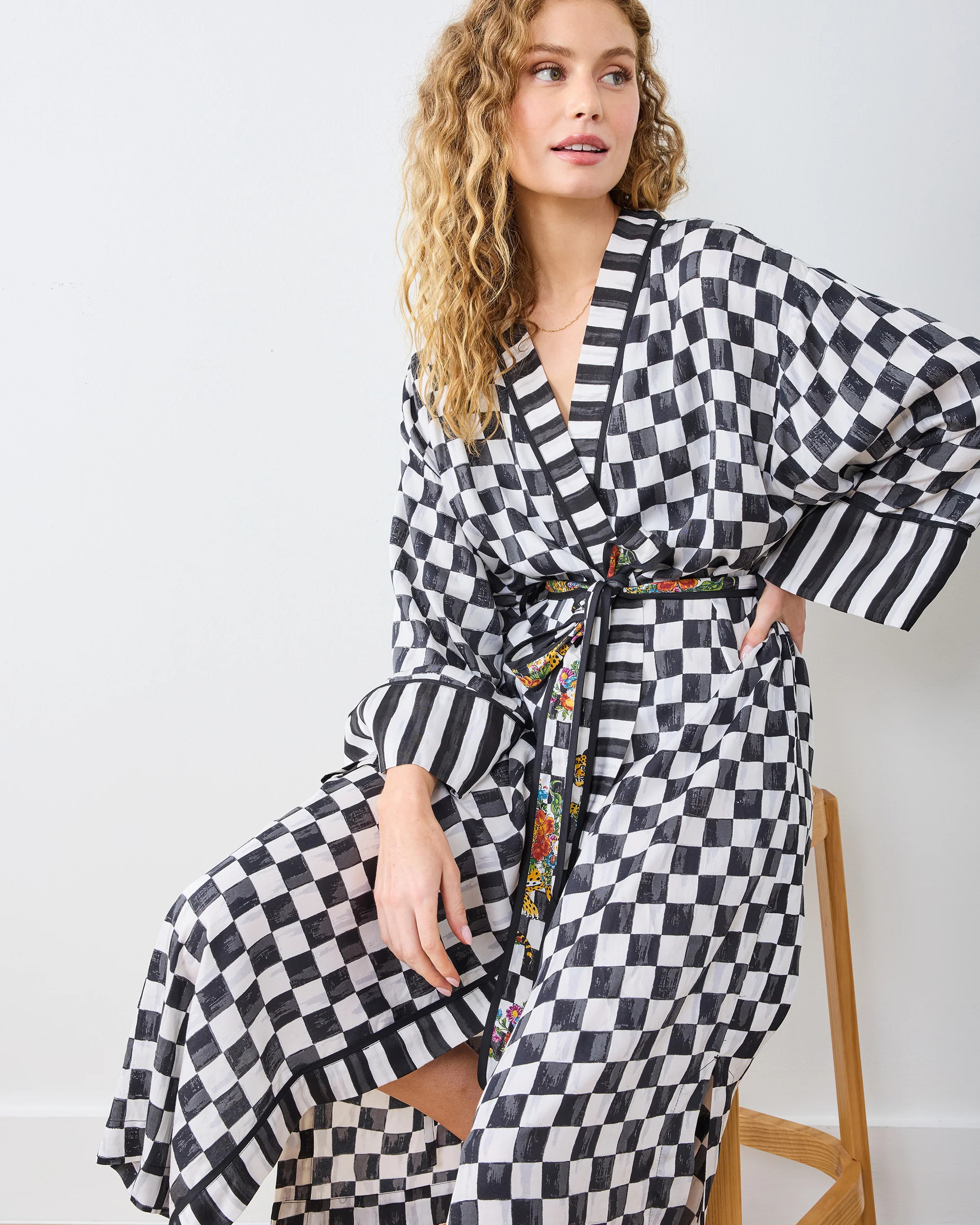 Courtly Check Bagheera - Eco Satin Robe - Floral | Printfresh