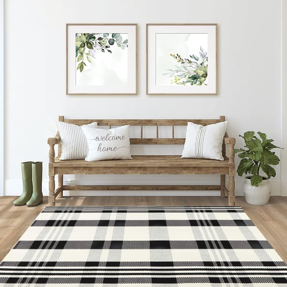 Seavish Washable Buffalo Plaid Outdoor Patio Rug, Black and White Cotton Hand-Woven Checkered Far... | Amazon (US)