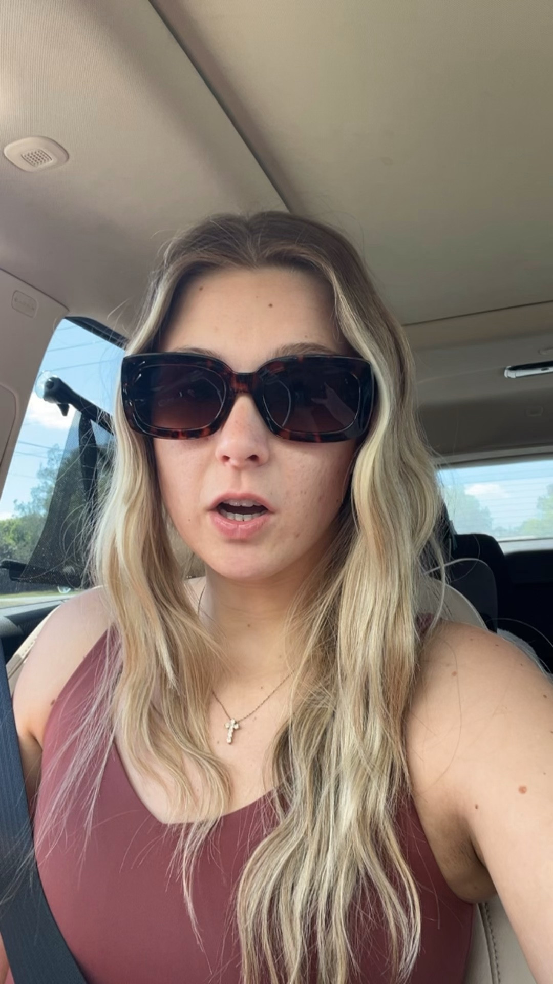 My new fav sunglasses 🕶️ amazing Target find 🎯 

#LTKootd #LTKSeasonal #LTKgrwm