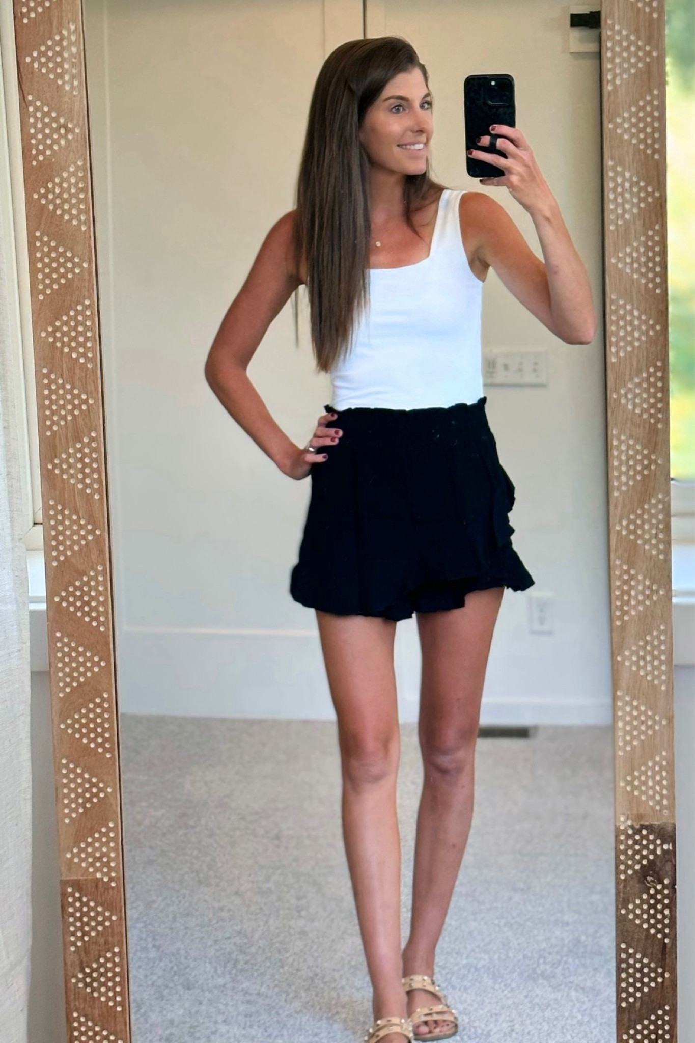 I love this comfy yet stylish outfit that you can wear for Spring and Summer! #everydaystyle #casuallook #outfitidea #fashionfinds 

#LTKSeasonal #LTKStyleTip #LTKFindsUnder100