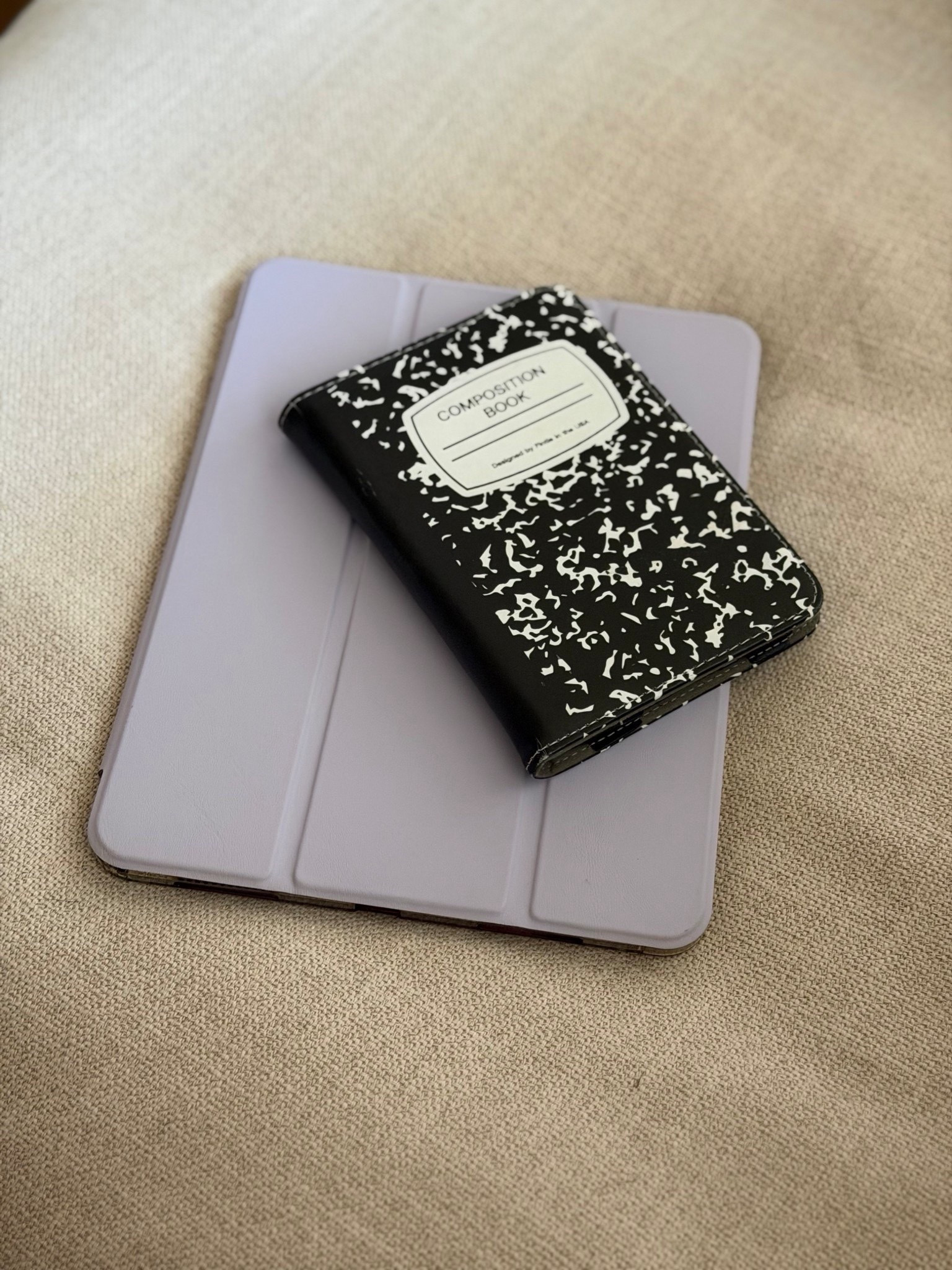 I was today years old when I found out you can use your kindle as a planner ???? And listen to audio books 📚 on it ??? Where have I been .

#LTKMothersDay #LTKdayinmylife #LTKSaleAlert