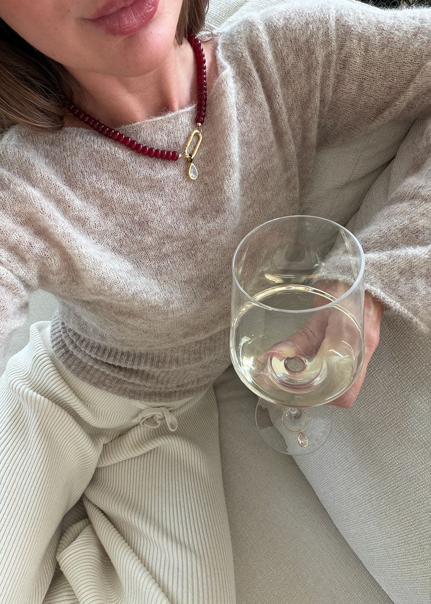 Carrie's Favorite Toggle Necklace | Alice & Wonder