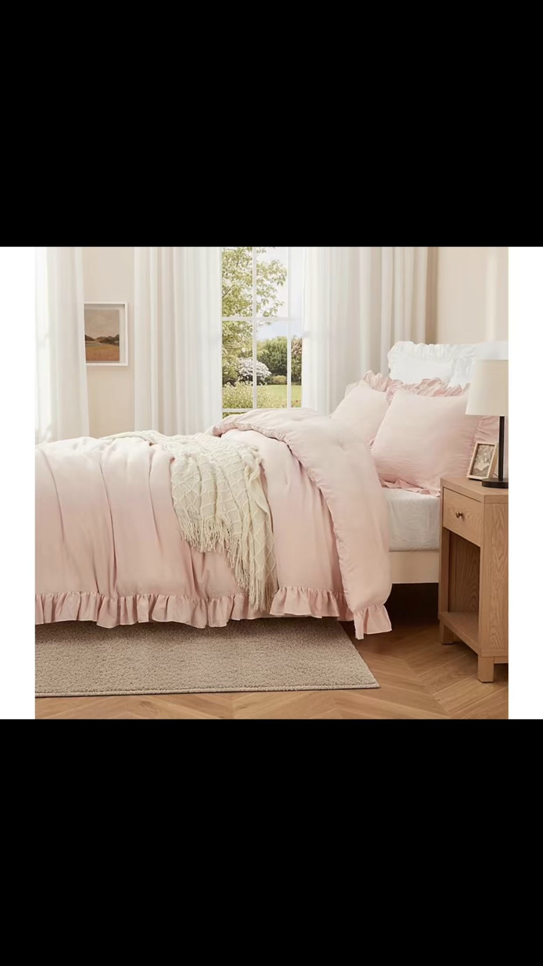 3 pcs comforter set in sale @khols

#LTKHome #LTKSaleAlert