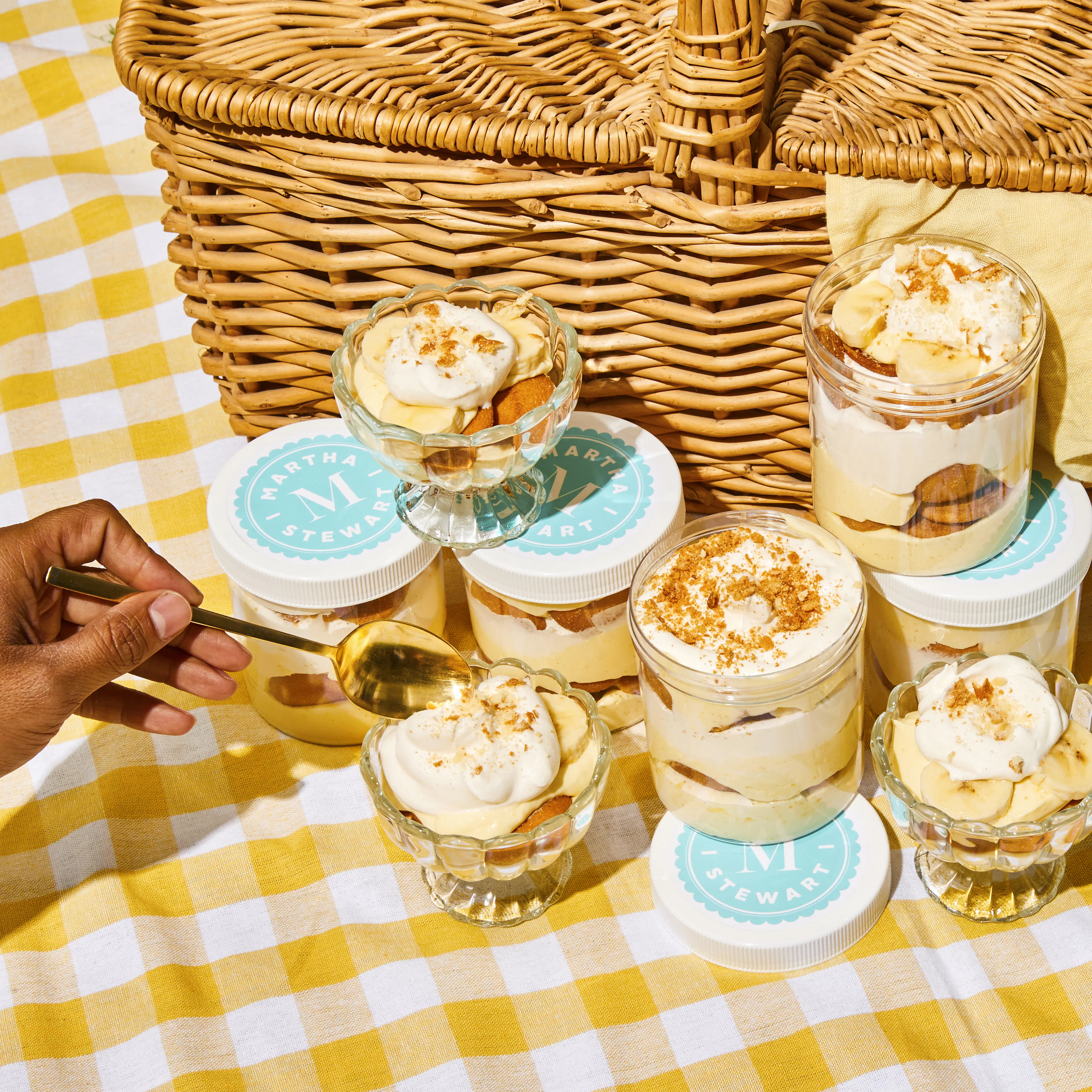 Martha's Legendary Banana Pudding - 4 Pack by Martha Stewart | Goldbelly | Goldbelly