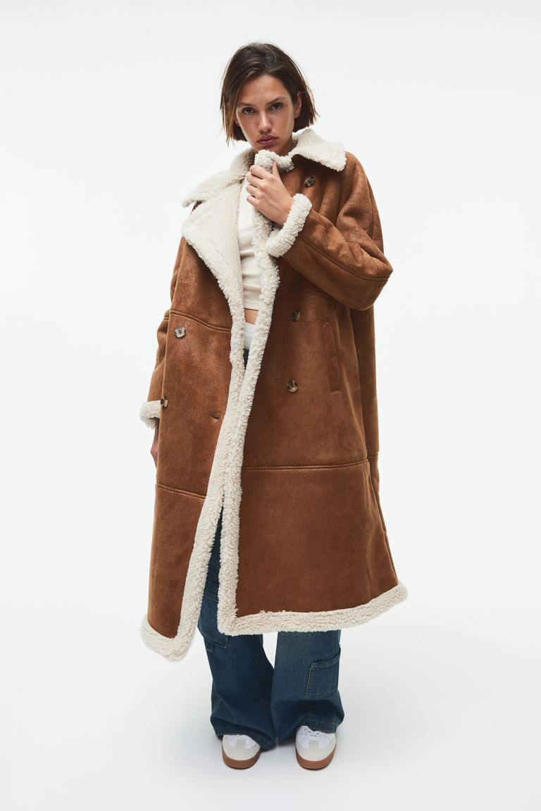 Teddy-lined double-breasted coat - Dark beige - Ladies | H&M GB | H&M (UK, MY, IN, SG, PH, TW, HK)