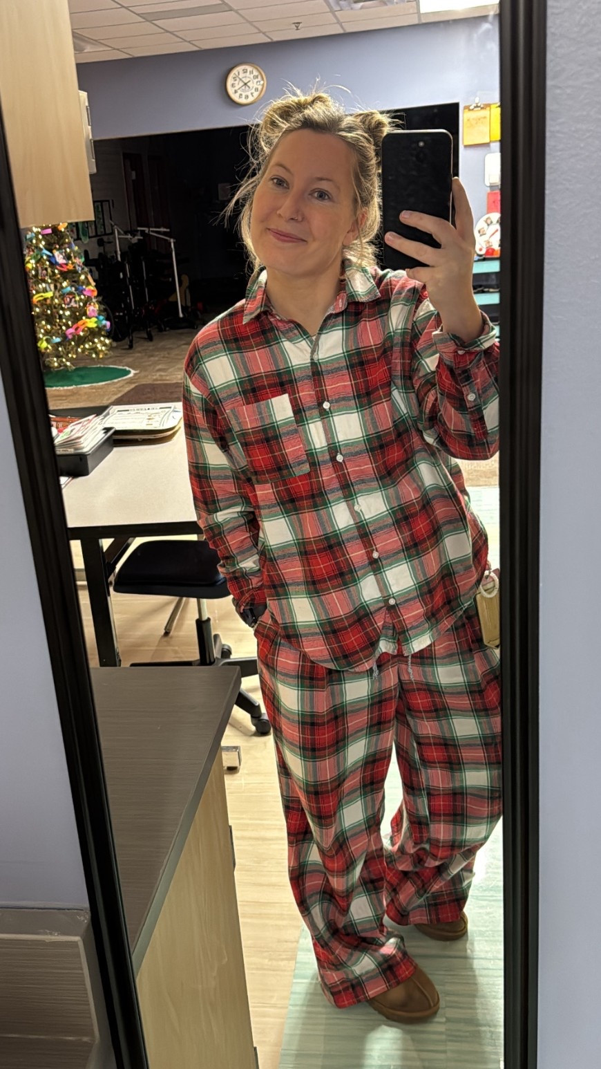 these are the cutest, most comfortable jammies for pajama day at school!