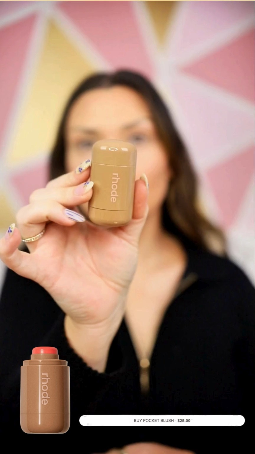 used the rhode pocket blush AGAIN today! I have shades Toasted Teddy, Tan Line, Piggy & Spicy Marg now 😍 this is Tan Line first, then Spicy Marg!

#LTKBeauty #LTKmomlife #LTKgrwm