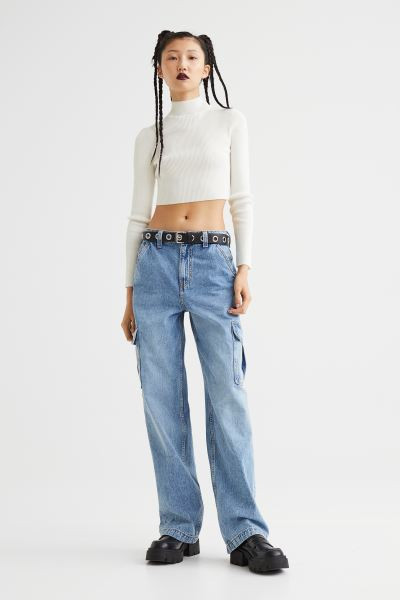 Ribbed turtleneck top | H&M (UK, MY, IN, SG, PH, TW, HK)