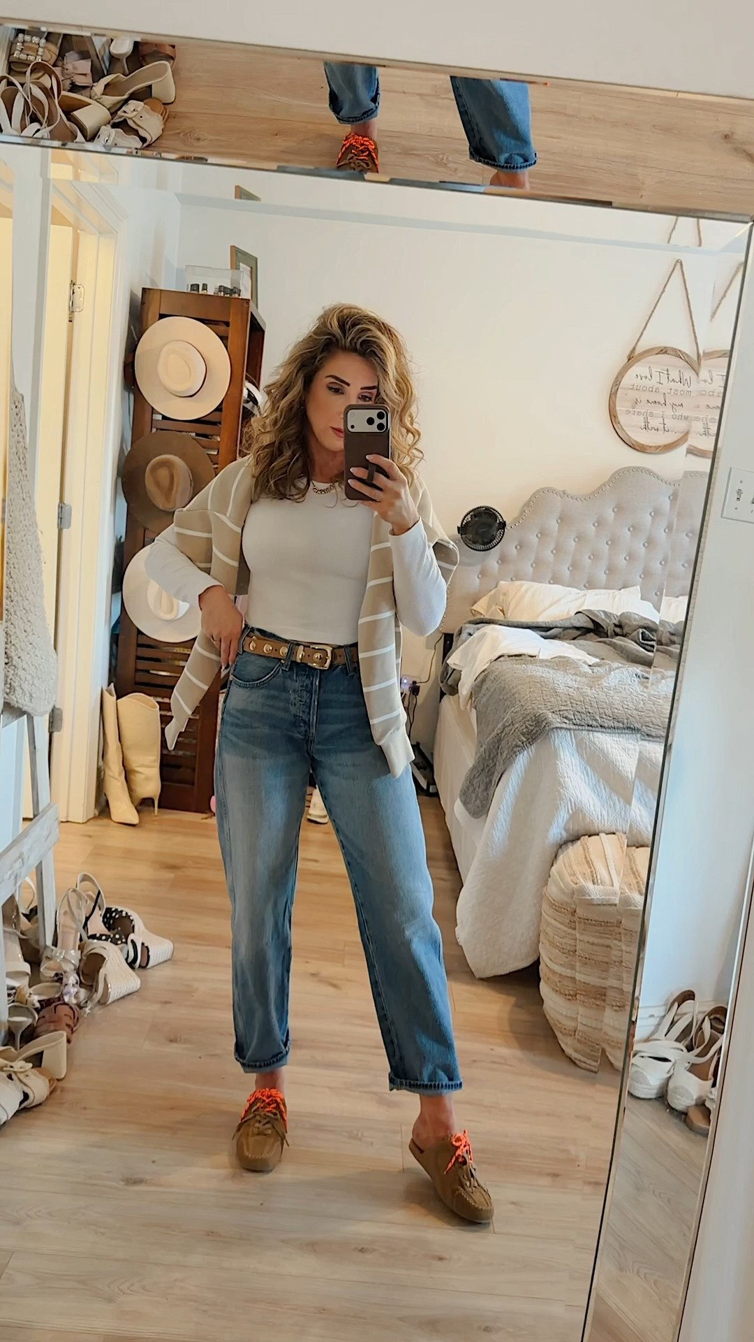 Casual denim outfit for dance mom duty tonight. 🫡

Boyfriend denim jeans, long sleeve white top, mules

#LTKFindsUnder50 #LTKgrwm #LTKmomlife