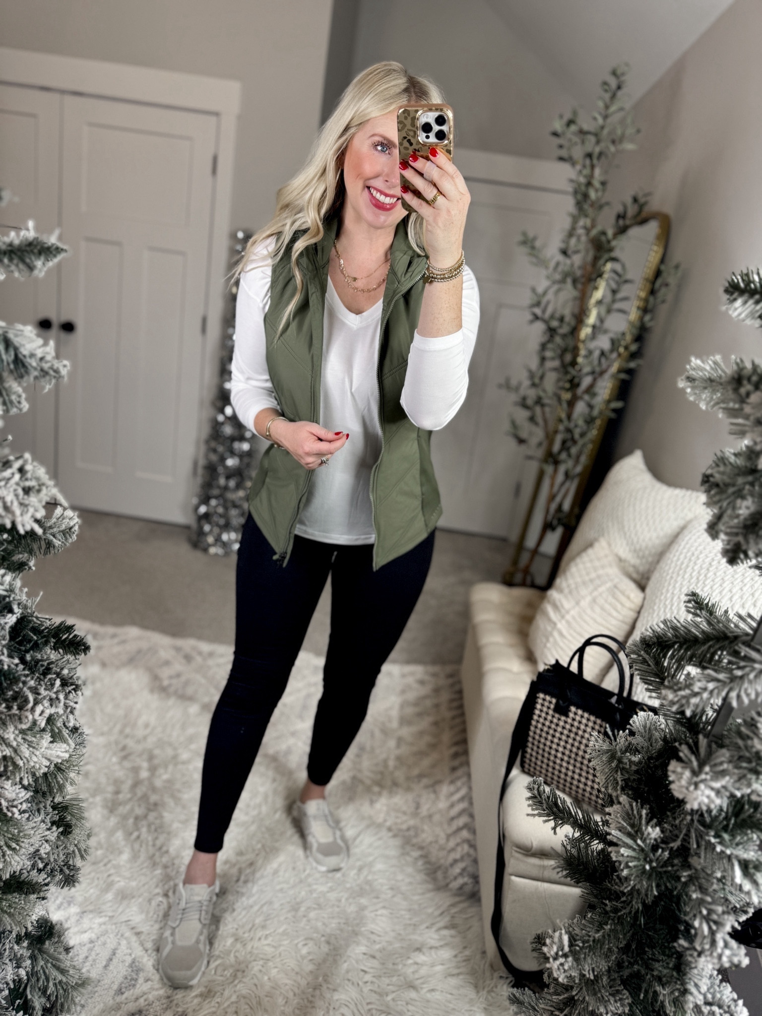 Weekend Walmart wins try on 
Vest- medium 
Top- medium 
Ribbed Leggings- medium 

#LTKfindsunder50 #LTKSeasonal #LTKfitness