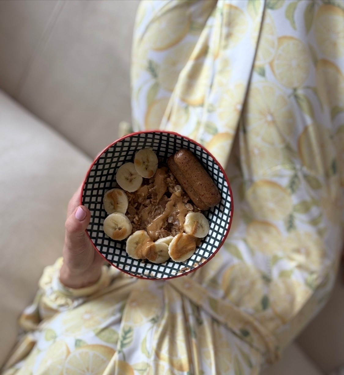 Bamboo robe + protein oats with peanut butter, banana, breakfast sausage🫶🏽

#LTKmomlife #LTKootd #LTKfoodie