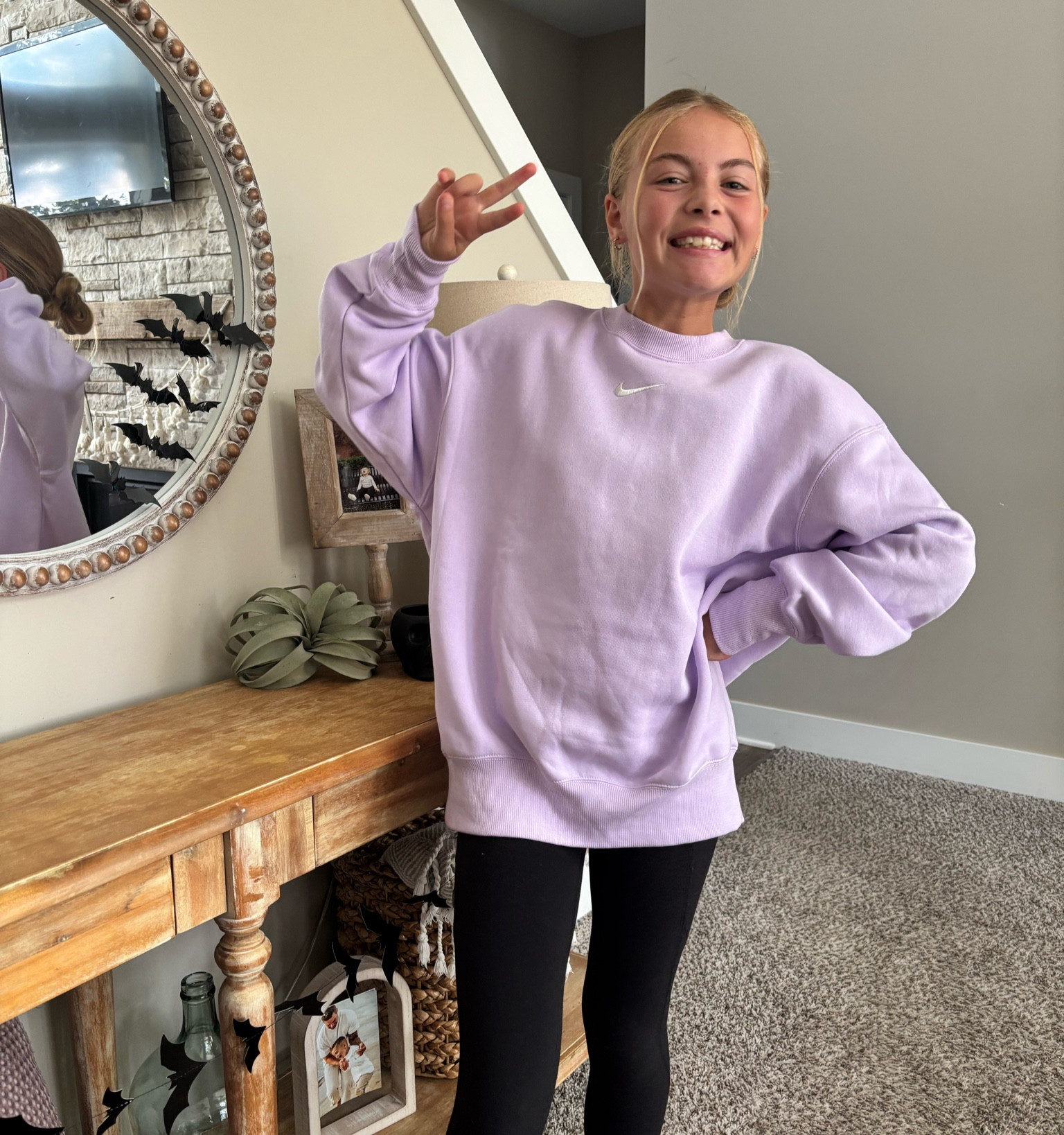 Light purple XS Nike fleece sweater

#LTKTravel #LTKActive
