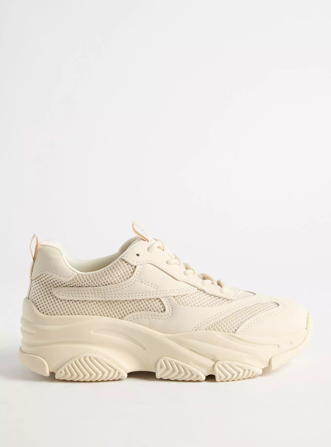 Chunky Active Sneaker (WW) | Torrid (US & Canada)