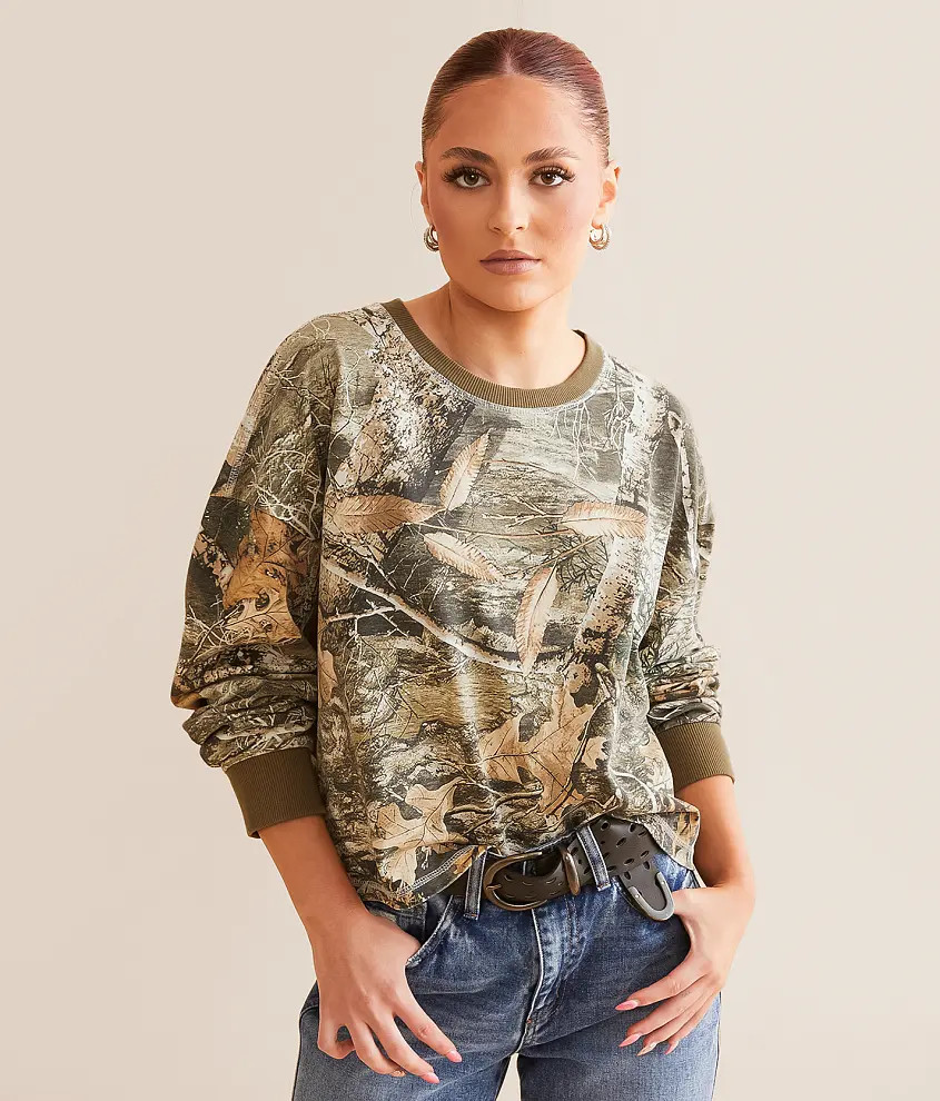 Camo Print T-Shirt | Buckle