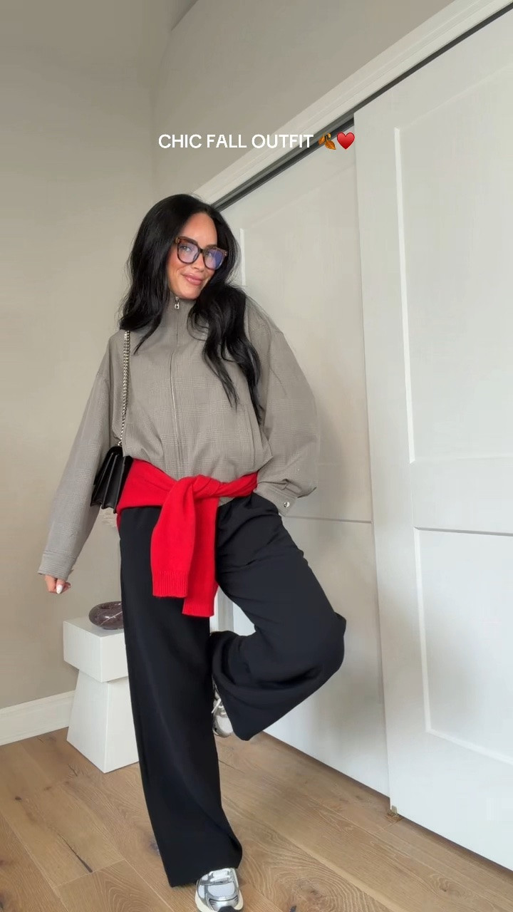 Aritzia chic fall outfit 🍂♥️ This is my go to outfit for just about any occasion! It’s so comfy while still looking chic and elevated. These pieces are always on repeat in my closet and are such good staples to have for fall!

I’ll have all my outfit details linked on my LTK ✨

My sizing: 5’7”, 145 lbs, 32DD
I’m wearing a size small tops + size medium pants for an oversized fit.





@Aritzia #Aritzialodgepants #AritziaFall #FallOutfit #ChicFallOutfit #FallFashion Aritzia fall outfit, Aritzia outfit inspo, chic fall outfit, elevated fall outfit, comfy chic outfit, casual chic fall outfit, fall outfit inspiration, Aritzia fall fashion, Aritzia pants, Aritzia basics, neutral fall outfit, everyday fall outfit, effortless fall style, elevated basics, fall wardrobe staples, cozy fall outfit, minimalist fall outfit, simple chic outfit, autumn outfit inspiration, fall capsule wardrobe, everyday outfit inspo, comfy elevated outfit, Aritzia outfit ideas, fall style inspiration, neutral outfit inspo