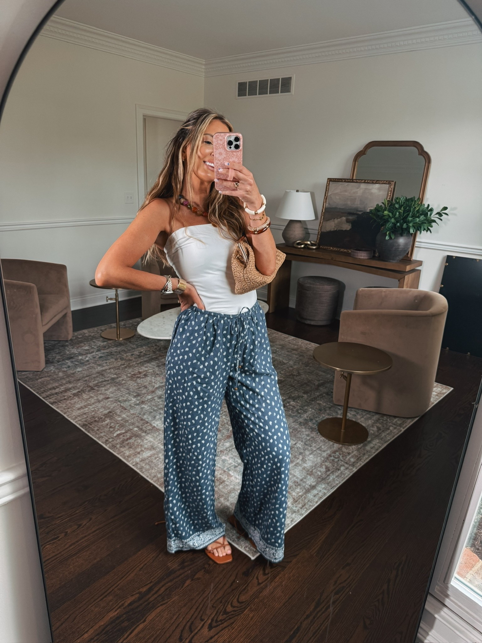 Casual lightweight drawstring summer pants in the cutest print! I’m 5’8 and the length of these is perfect! I will definitely be packing these for my beach vacation!

#LTKootd #LTKmomlife #LTKTravel