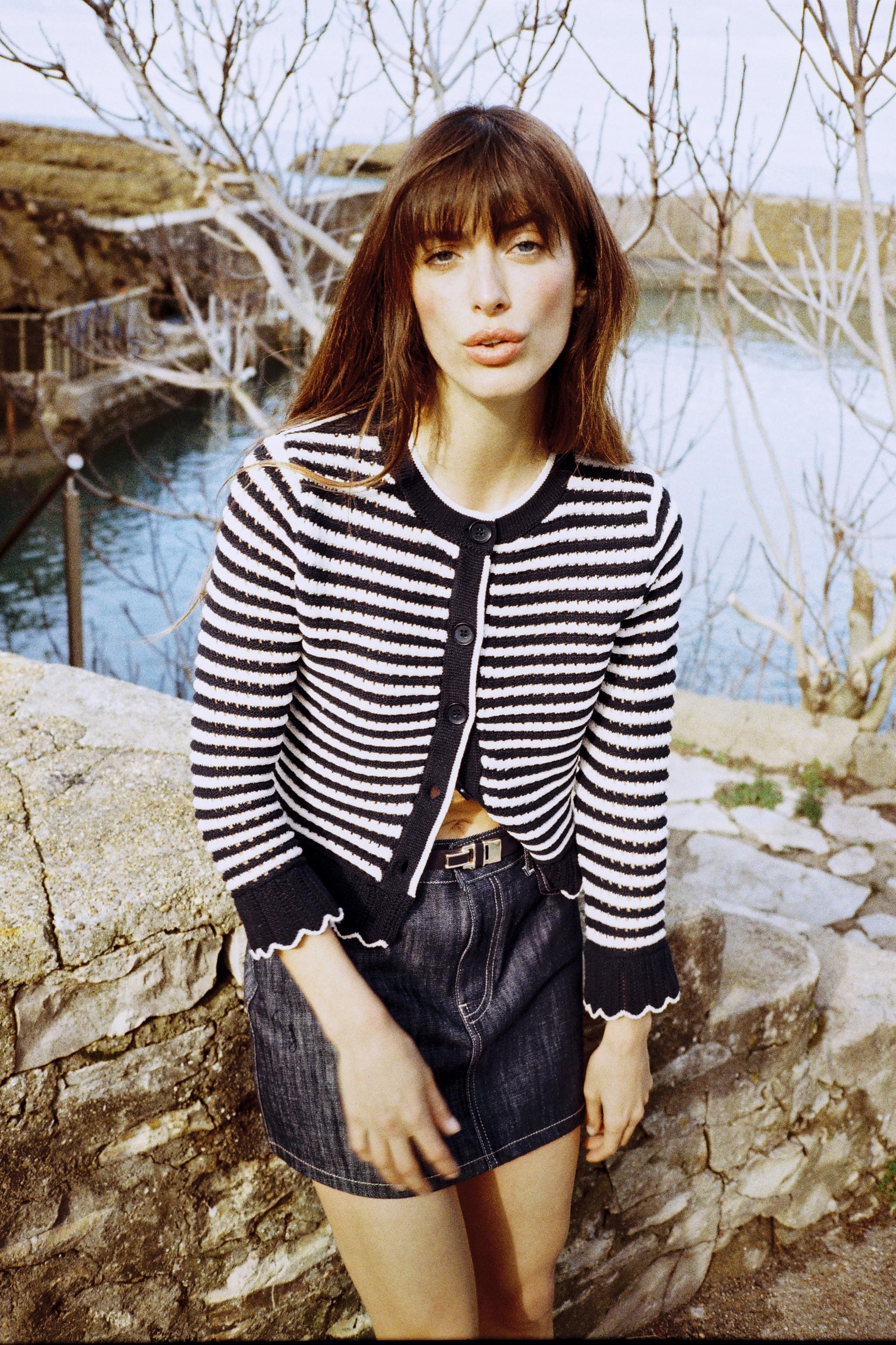 RUFFLED STRIPED KNIT CARDIGAN | Zara US