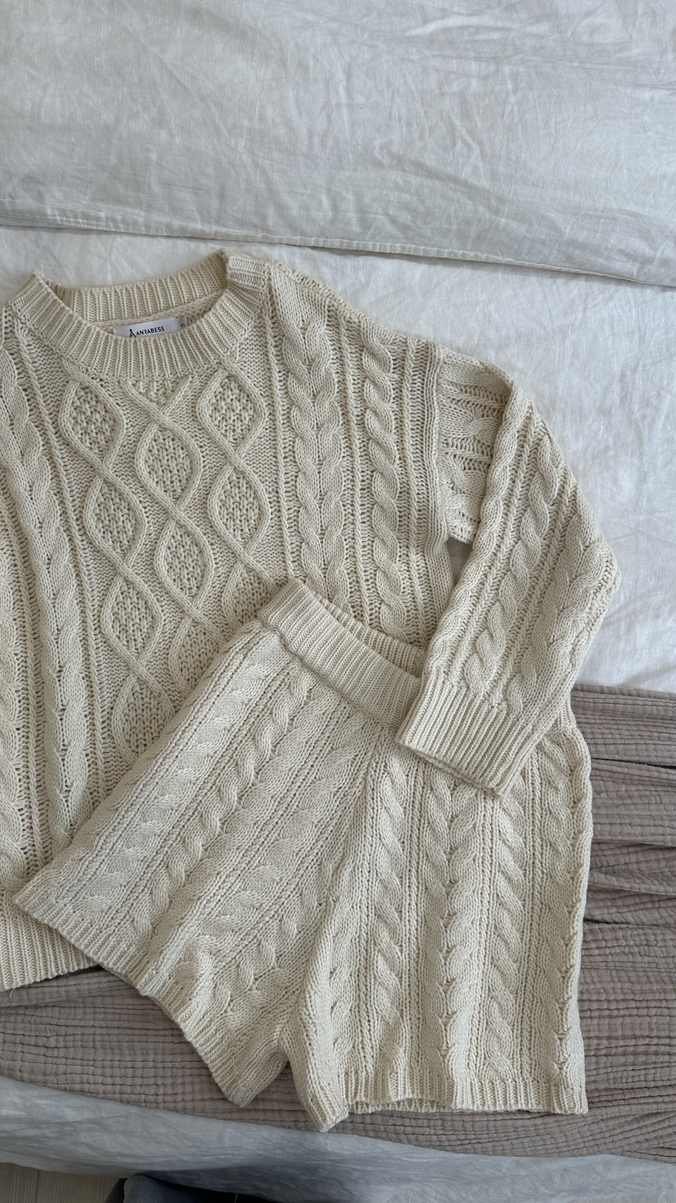 Cozy fall sweater matching set 

#LTKHoliday #LTKStyleTip #LTKSeasonal