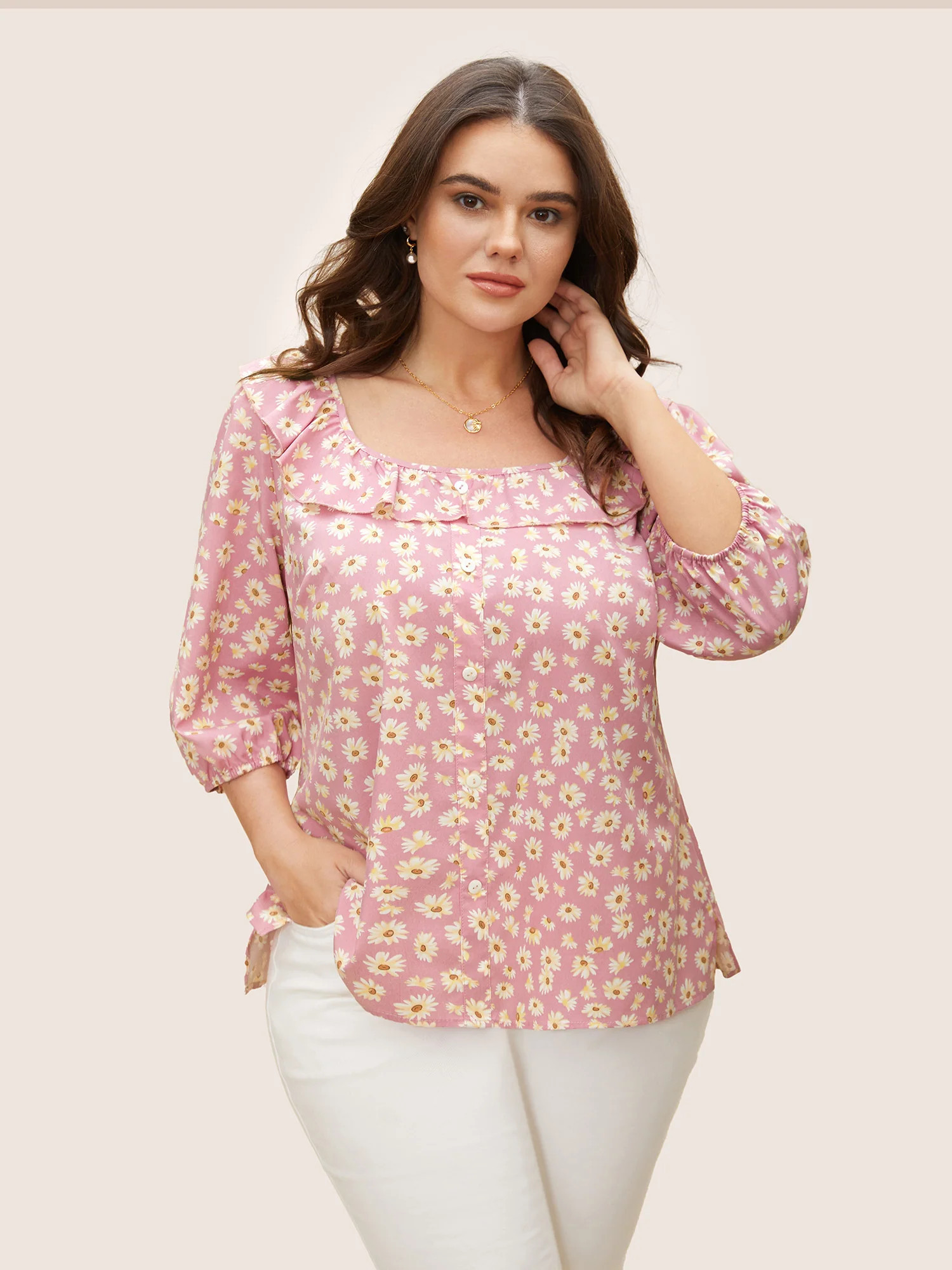 Daisy Patterned Ruffled Collar Blouse | Bloomchic