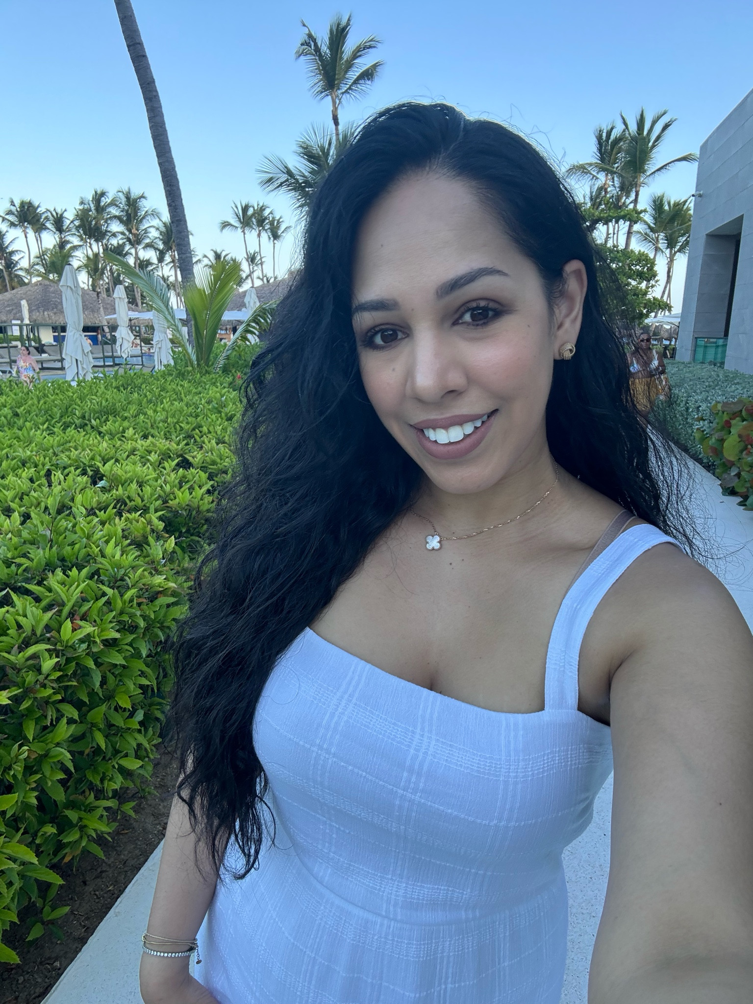 The prettiest white dress! 🤍#whitedress #dressedup #maxidress #revolve

vacation wear
vacation style
vacation outfit
vacation dress
vacation outfits
resort wear
resort style
resort fashion
holiday style
holiday fit
white dress
revolve dress

#LTKStyleTip #LTKTravel