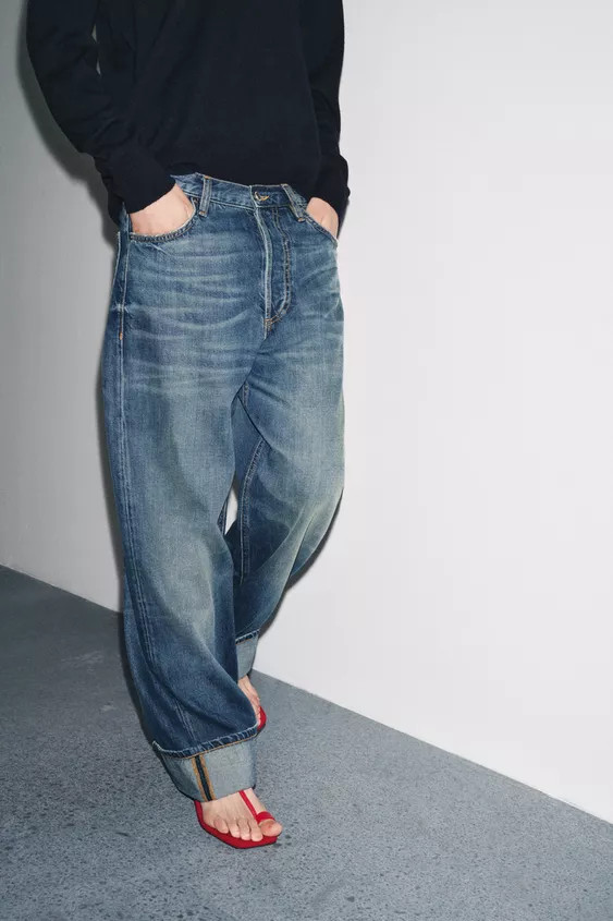 ZW COLLECTION LOW-RISE BAGGY JEANS | Zara US