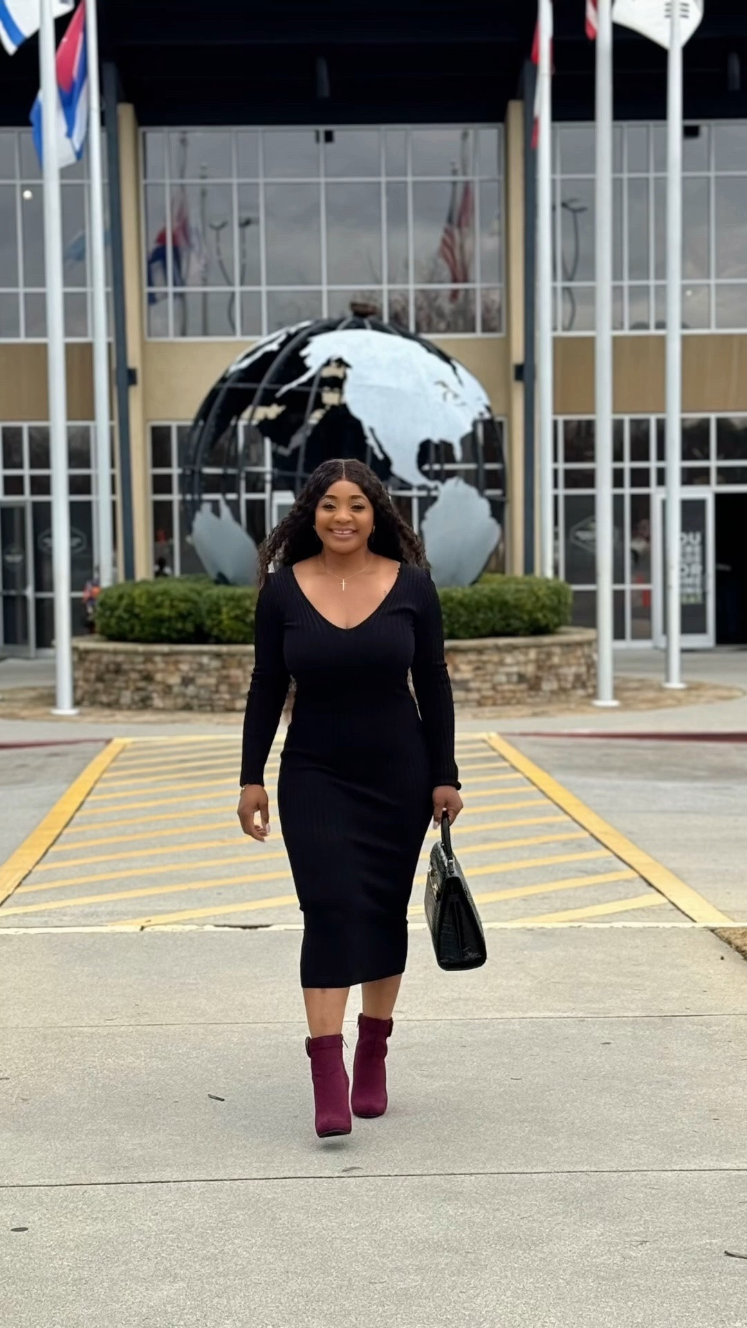 ✨ The dress that hugs you in all the right places. 🤍

A timeless bodycon dress is a wardrobe essential flattering, confidence-boosting, and perfect for date nights, weddings, brunch, or any special occasion. 💃✨

Don’t wait… this is the dress everyone will be asking about! Scroll to shop before your size sells out. 🛍️💕

#LTKdayinmylife #LTKootd #LTKSeasonal