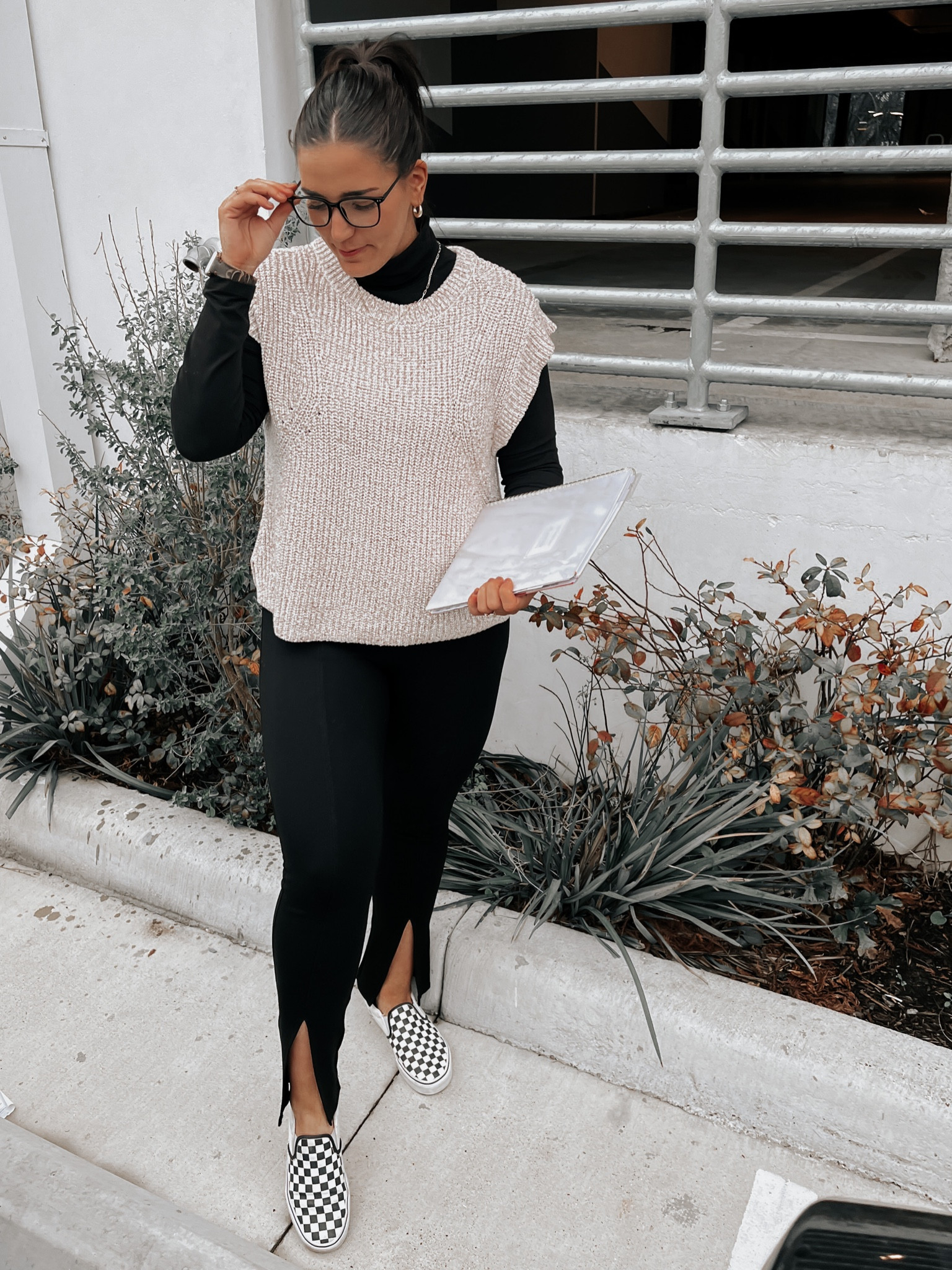 New month, new goals, new planner🤍✔️

#LTKFind #LTKcurves #LTKfit