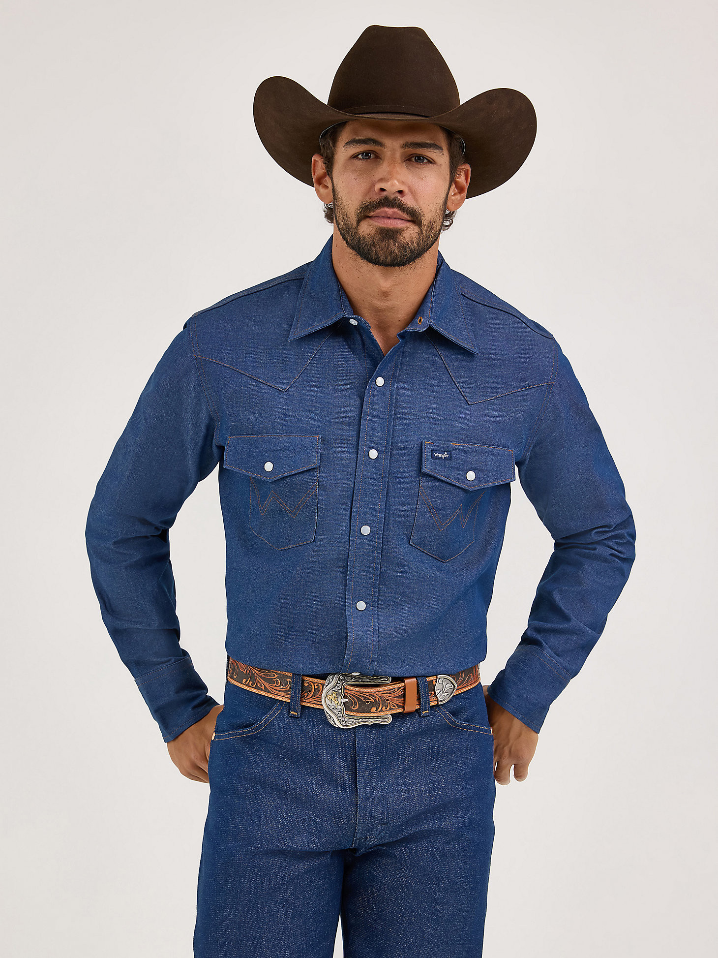 Cowboy Cut® Firm Finish Long Sleeve Western Snap Solid Work Shirt | Wrangler