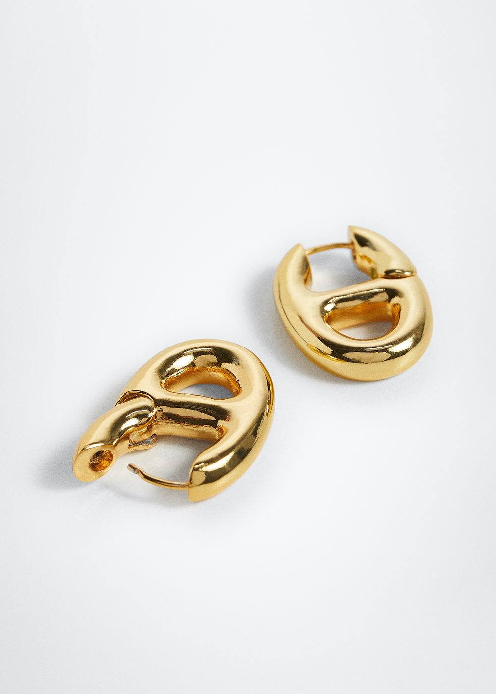 Metallic hoop earrings -  Women | Mango USA | MANGO (US)