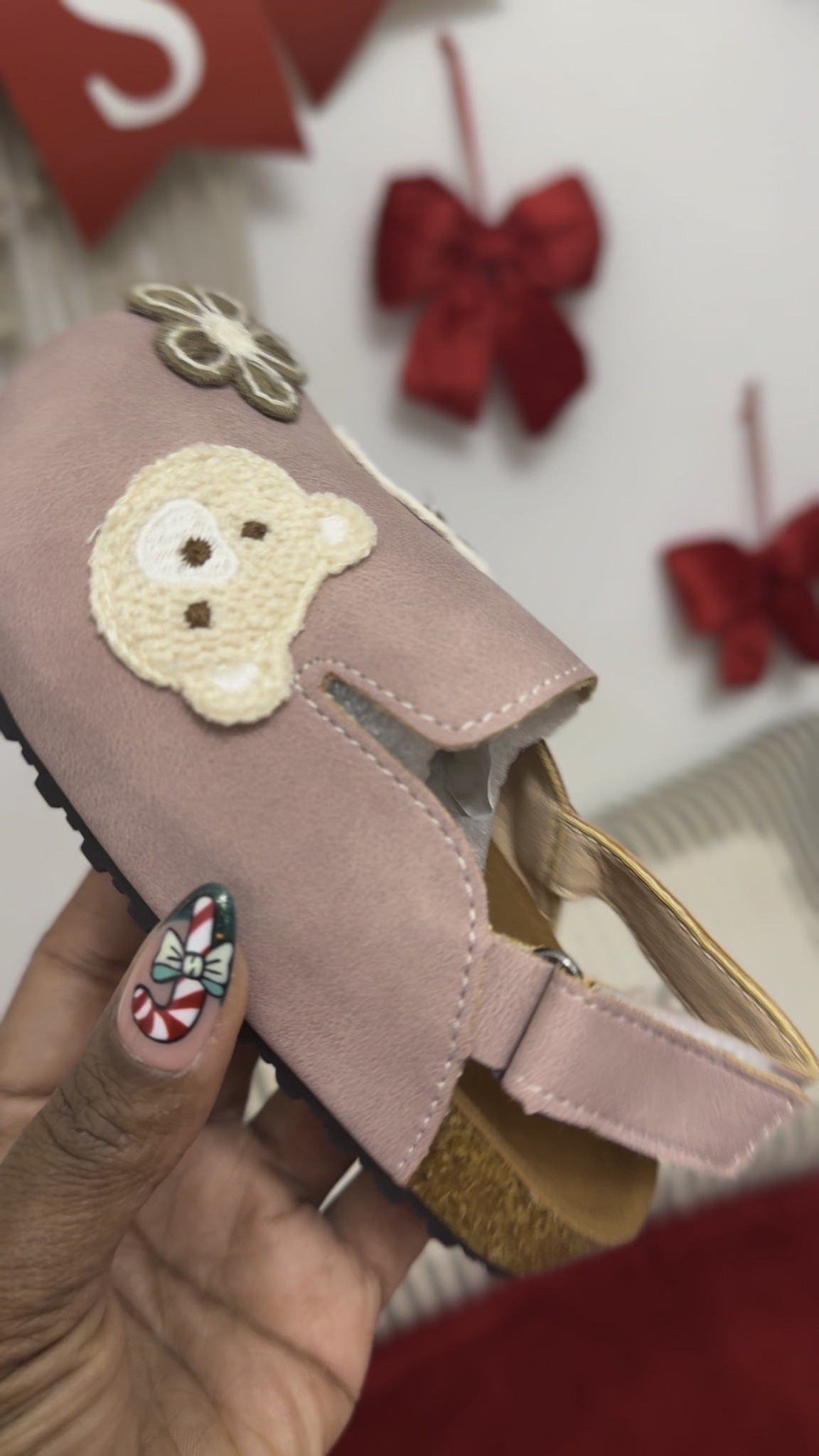 Toddler winter shoes ❄️👟✨
Warm, comfy, and easy to slip on — perfect for keeping little feet cozy during cold days, errands, and playtime.
I linked my favorite toddler winter shoe picks on LTK so you can find cute and practical options they’ll actually wear.

#toddlerwinter #wintershoesforkids #toddlerfashion #kidswinterwear #cozykids #winteressentials #LTKkids #LTKfinds #LTKsale #shoppingfavorites #onlineshopping #parentapproved #ShoppingWithPriiincesss #Atlantamom #AtlantaCreator #Atlantacontentcreators

#LTKKids #LTKBaby #LTKFindsUnder50