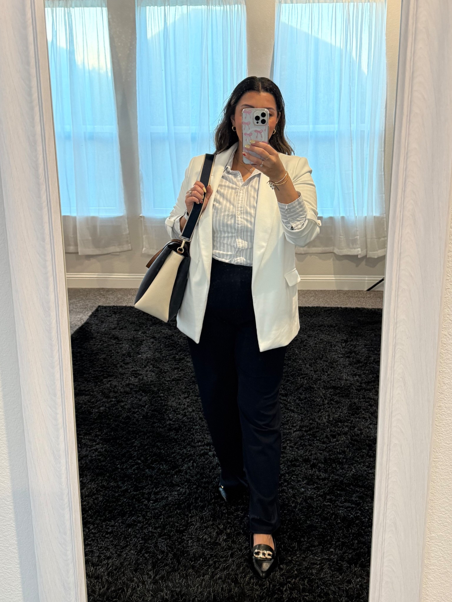Outfit of a mom in her 40’s 🤍

Outfit, mom outfit, cute outfit, classy outfit work outfits, chic outfit, Mom style, fashion over 40, outfits for work 

#LTKWorkwear #LTKOver40 #LTKMidsize