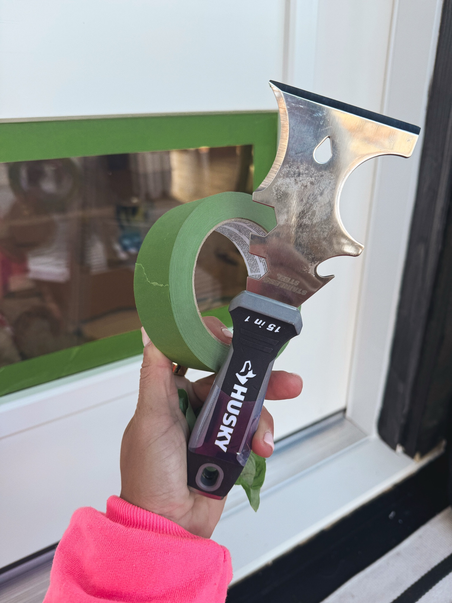 Two of my faves for SHARP paint edges 🙏🏼 this multi-tool is amazing for all taping projects when it comes to painting! The combo I used to paint our front doors 😌 

DIY / painting project / husky tools / amazon / Holley Gabrielle / home 

#LTKFindsUnder50 #LTKHome