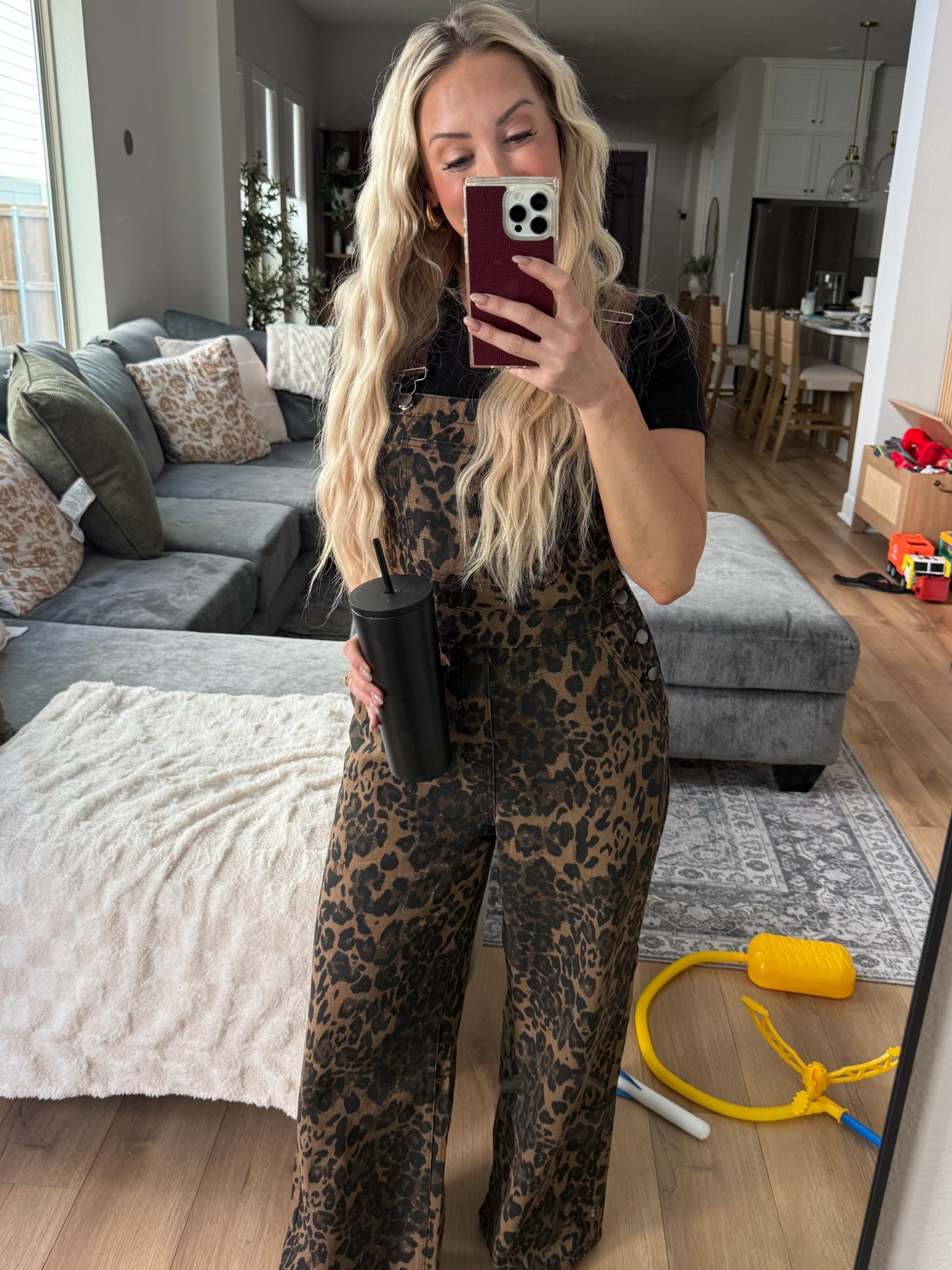 the perfect mom ootd for fall! 🐆 you NEED these overalls 

#LTKFindsUnder50 #LTKFamily #LTKSeasonal