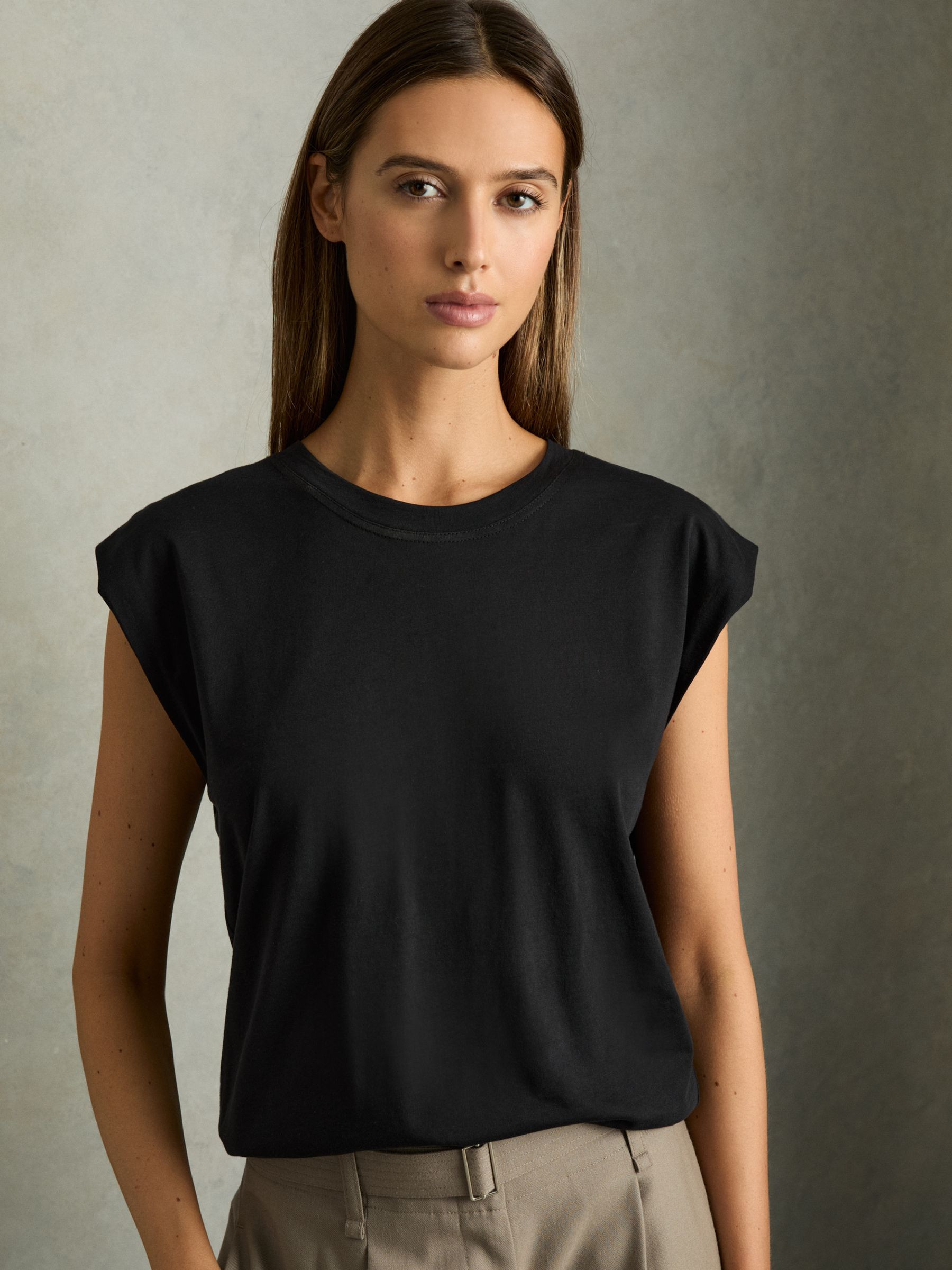 Cotton Capped Sleeve T-Shirt in Black | Reiss UK