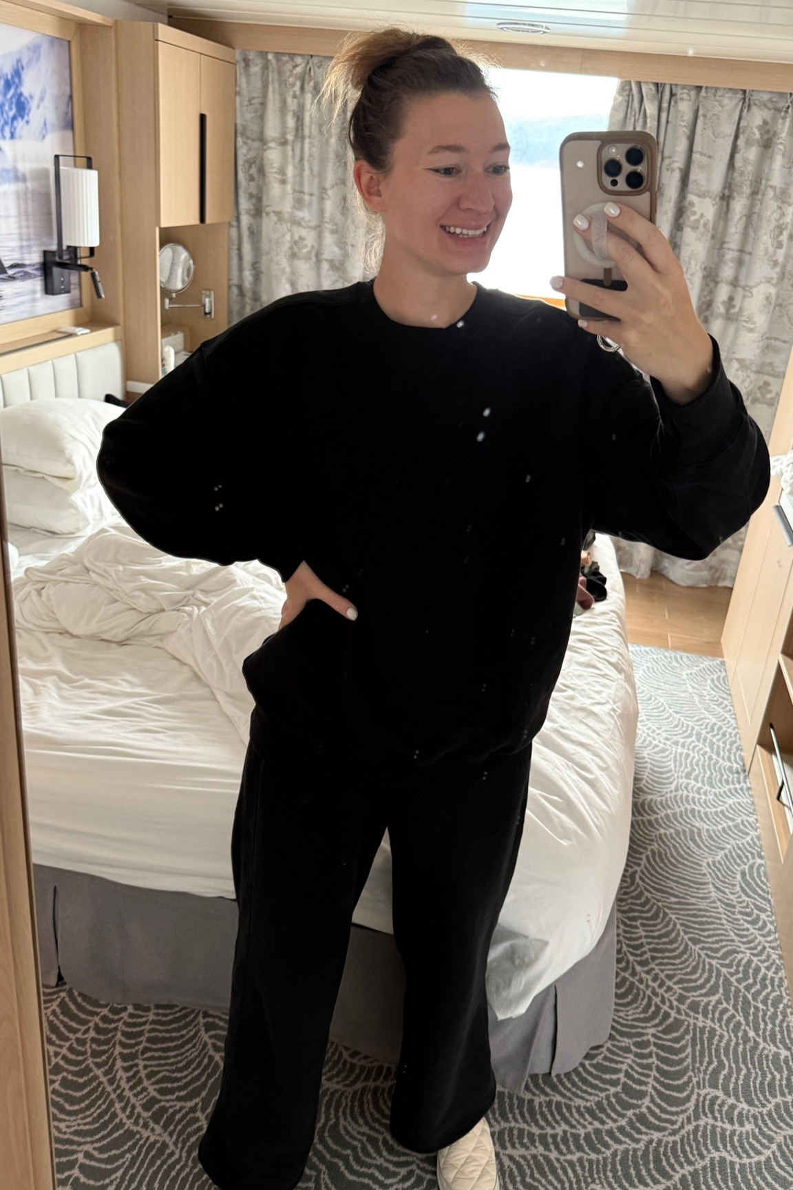 Cozy set from Aerie offline. Super soft fleece and the sweatshirt has thumb holes. Has lululemon quality without the price. Wearing a medium in both for an oversized fit.

#LTKTravel #LTKActive