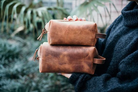 Personalized Groomsmen Gift Dopp Kit Bag Customized Leather Toiletry Bag Monogram Mens Toiletry B... | Etsy (US)