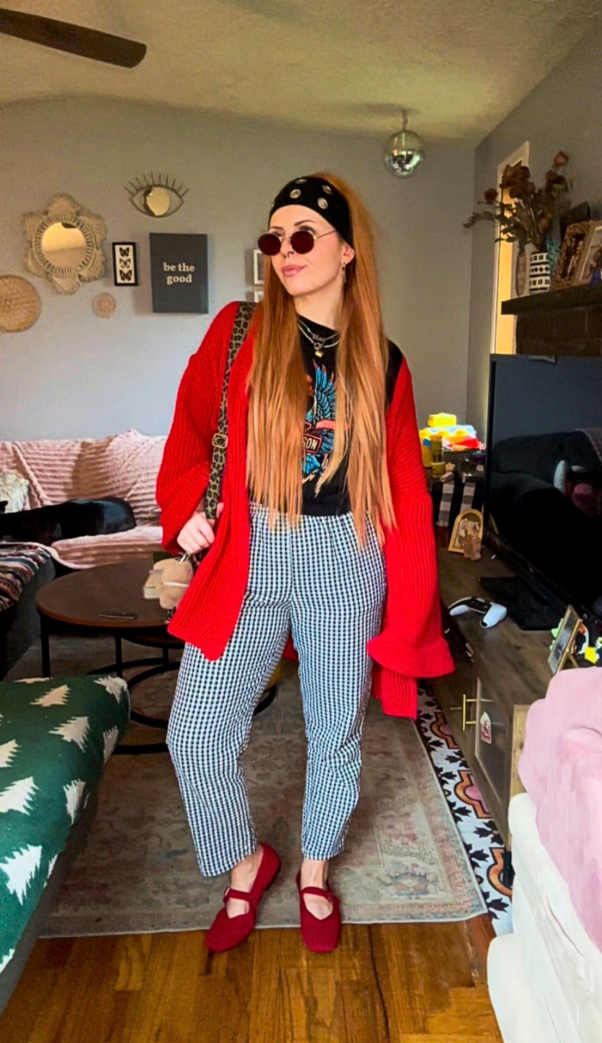 Boycotting my rain boots and pretending it’s sunny 🤭🌧️✨

#LTKootd #LTKSpringSale #LTKmomlife