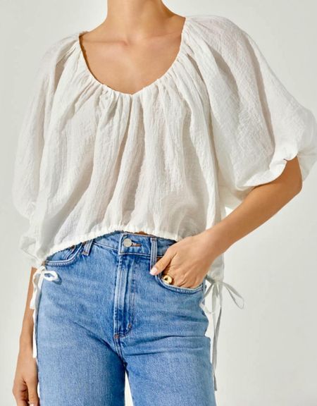 White top

Resort wear
Vacation outfit
Date night outfit
Spring outfit
#Itkseasonal
#Itkover40
#Itku


#LTKfindsunder100