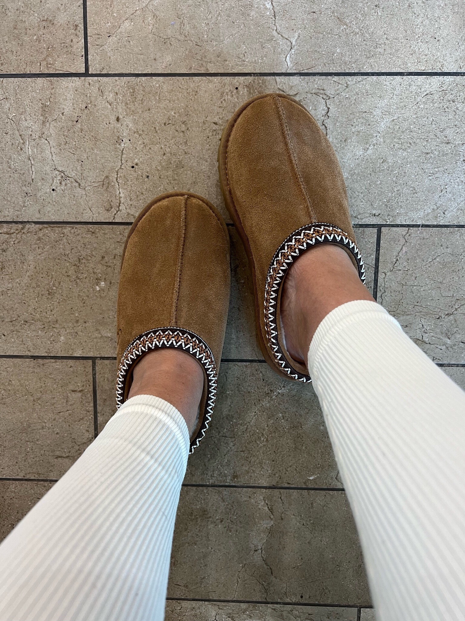 Run don’t walk to get your hand on the last units in stock of those #ugg Tasman Slippers! 🤎 #uggboots #uggtasman #uggslippers #fallshoes #comfyshoes #trendyshoes #xmasgifts #xmasideas #gifts #shoes

#LTKshoecrush #LTKGiftGuide #LTKSeasonal