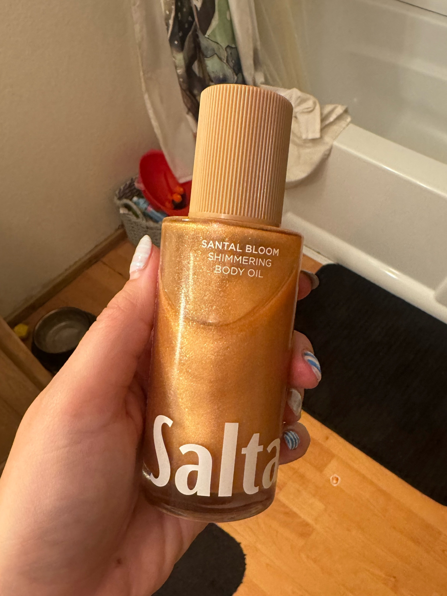 Smells like tans and summer time ☀️👙⛱️🕶️