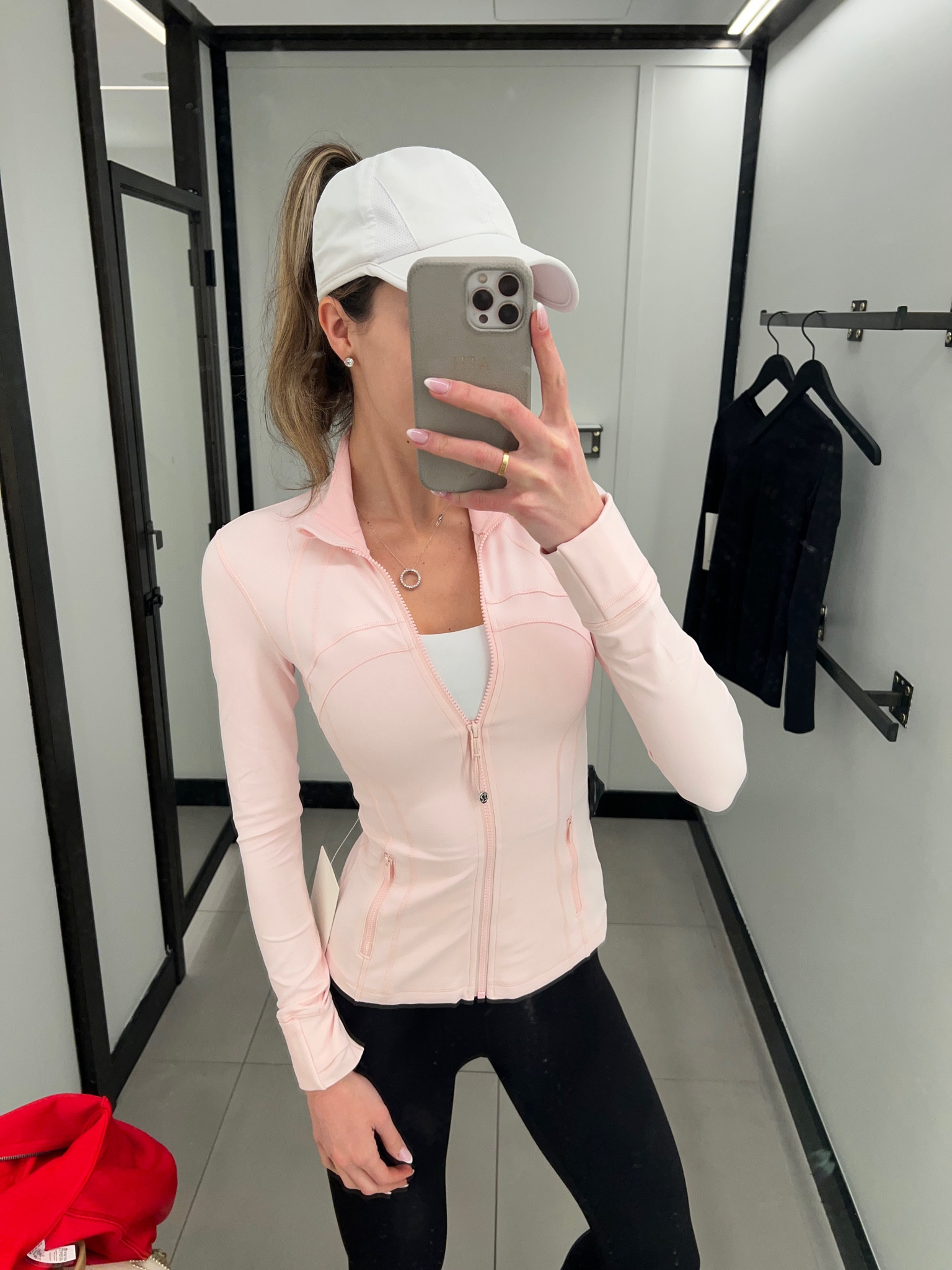 Lululemon define jacket size 4 

#LTKMostLoved #LTKfitness #LTKstyletip