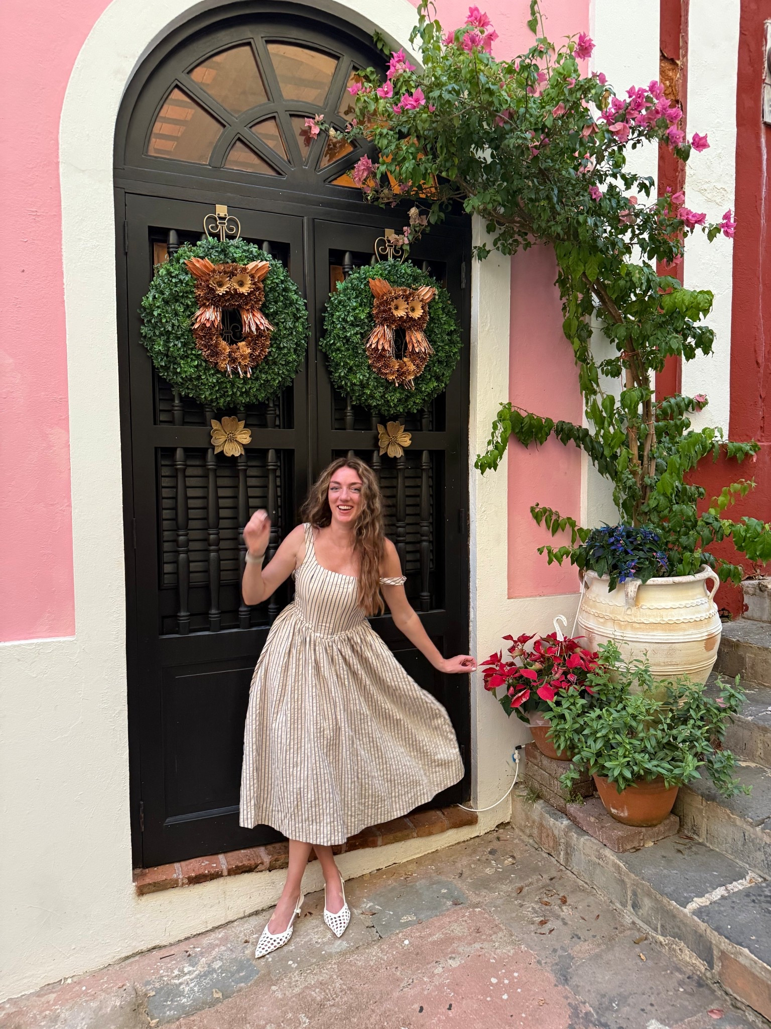 Vacation loose fit corset dress. (Doesn’t tighten in the back though) 

#LTKootd #LTKTravel #LTKFindsUnder50