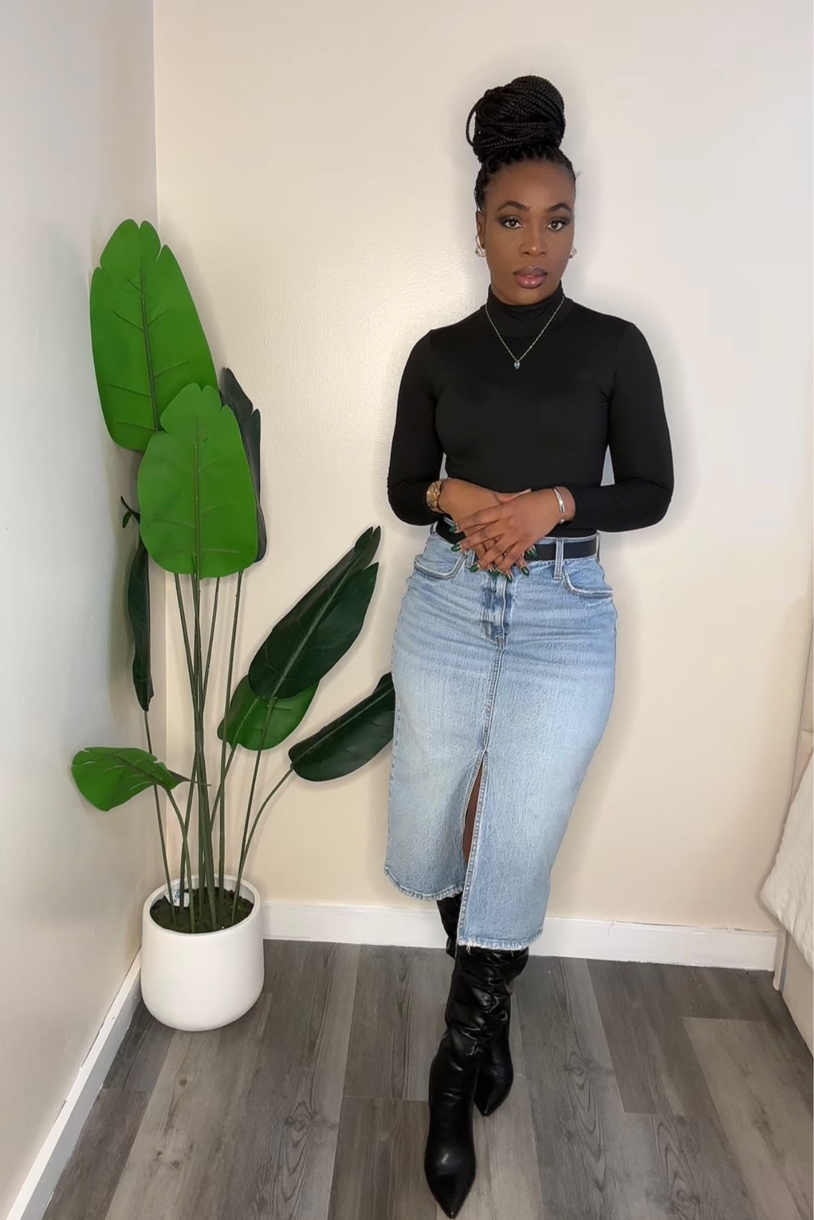 Being modest doesn’t have to be boring. Hey this entire looks 

#LTKshoecrush #LTKstyletip #LTKbeauty