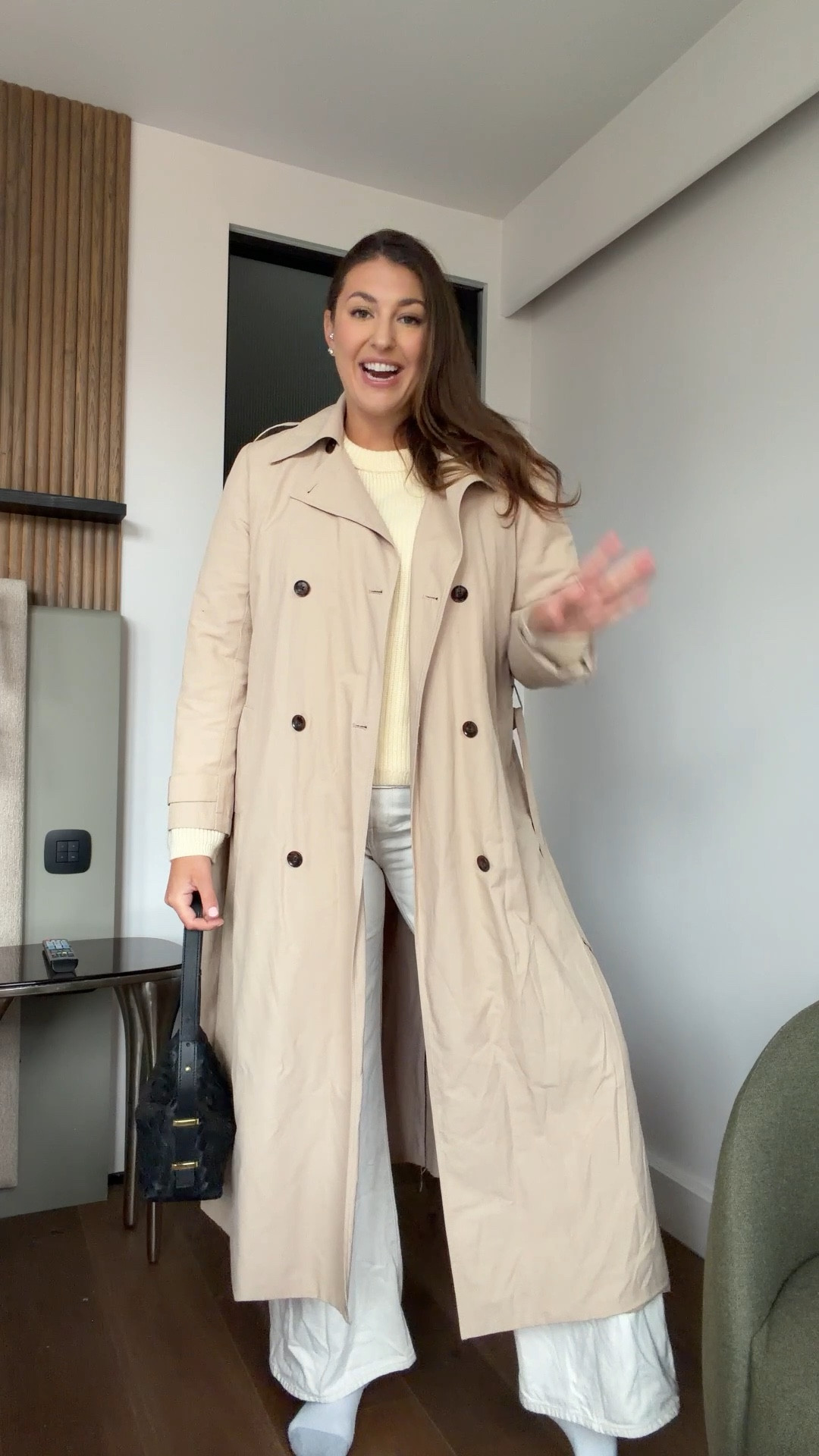 Classic trench moment

trench coat outfit, neutral outfit, capsule wardrobe, chic outfit, everyday style, mom style, beige trench, elevated basics

#LTKMidsize #LTKootd #LTKMothersDay