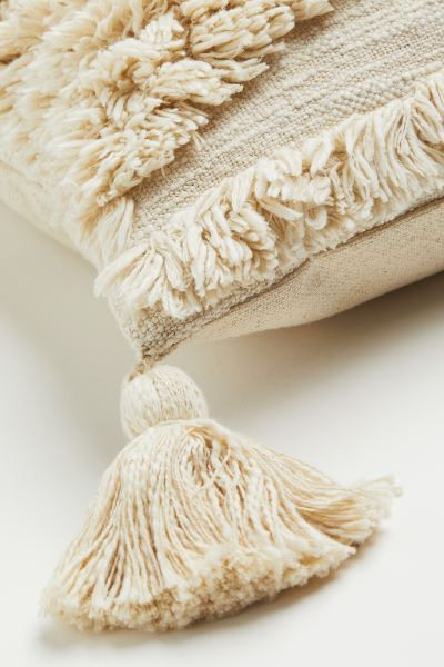 Tufted cotton cushion cover | H&M (UK, MY, IN, SG, PH, TW, HK)