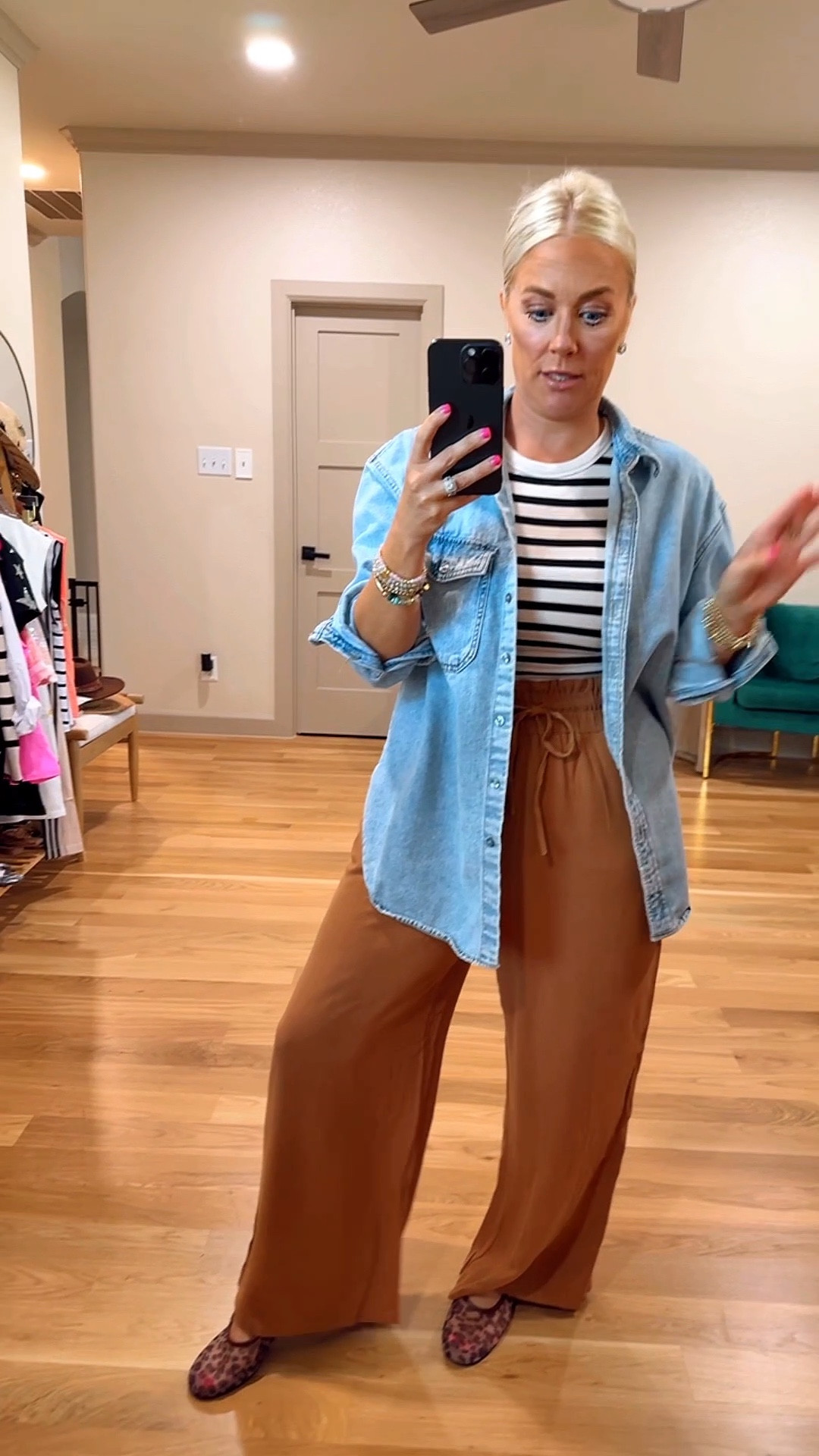 Teacher outfit inspo 

#LTKFindsUnder50 #LTKStyleTip #LTKMidsize