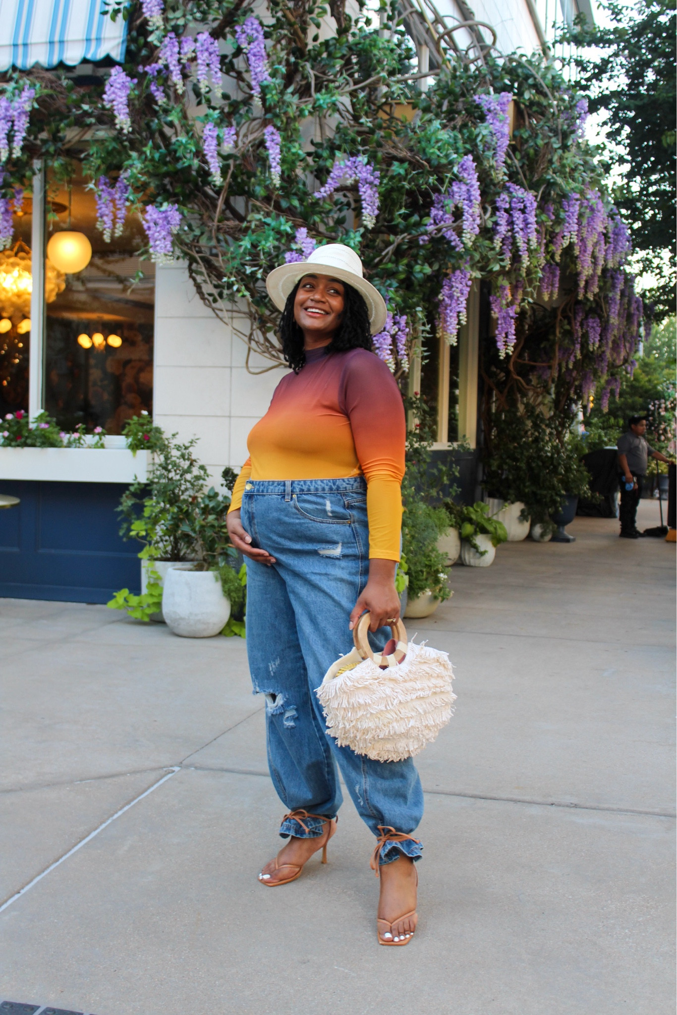 Can’t find a similar purse but I’ll let you in on a secret. My best purse finds come from hospital gift shops! 

#LTKMidsize #LTKPlusSize #LTKBump