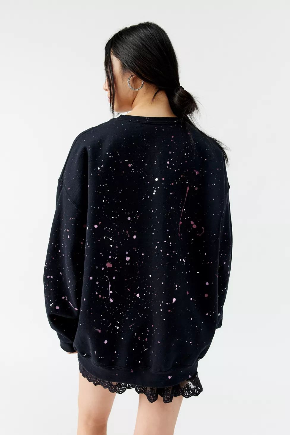 Urban Renewal Remade Bow Painted Crew Neck Sweatshirt | Urban Outfitters (US and RoW)